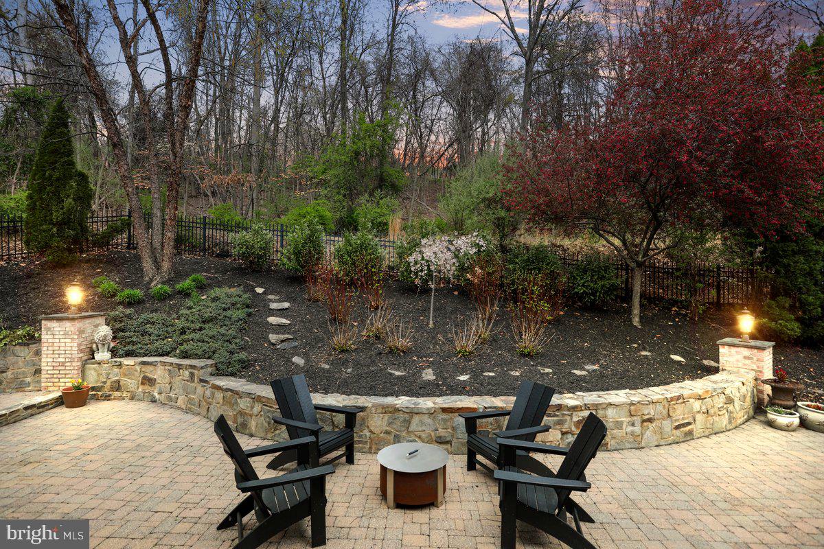 WOODRIDGE - Residential