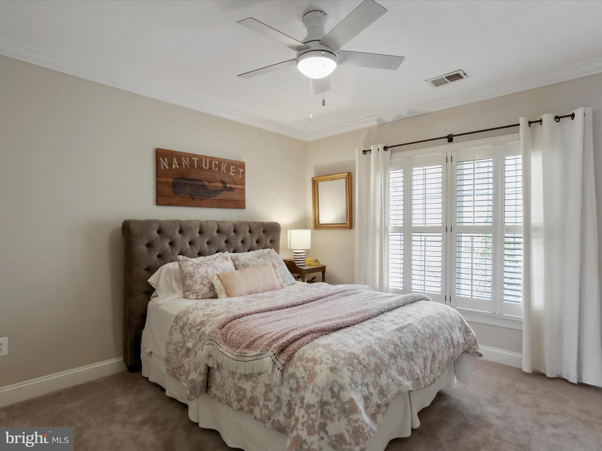 WOODRIDGE - Residential