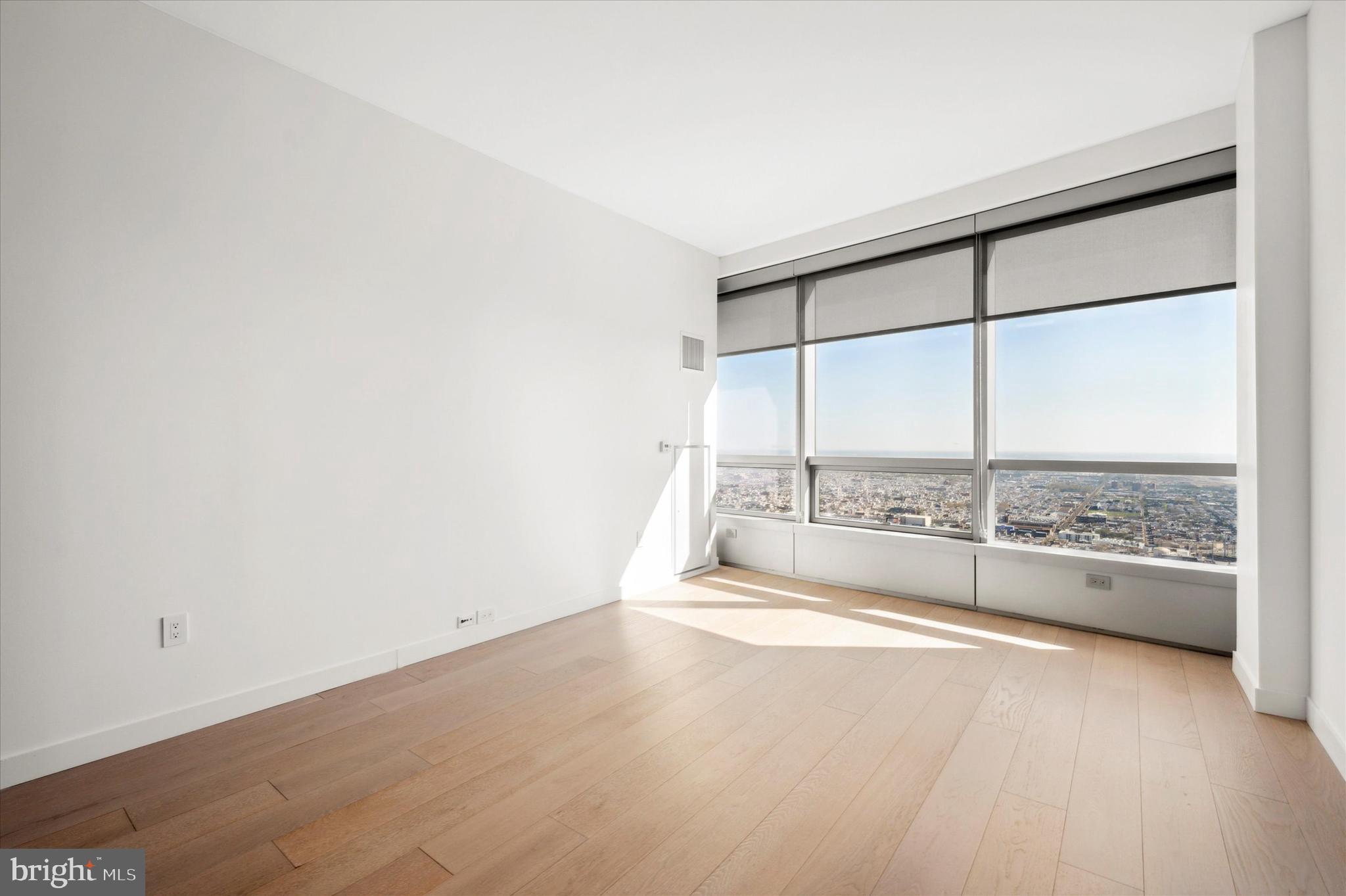 PHILADELPHIA (NORTH) - Residential Lease