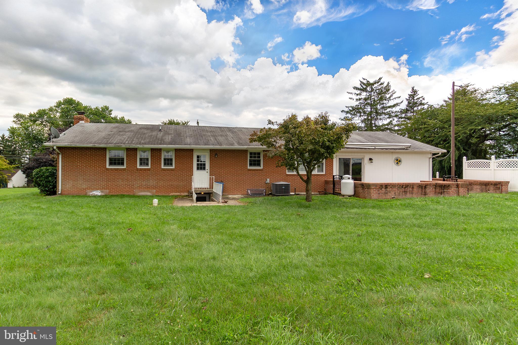 2512 GREENE ROAD