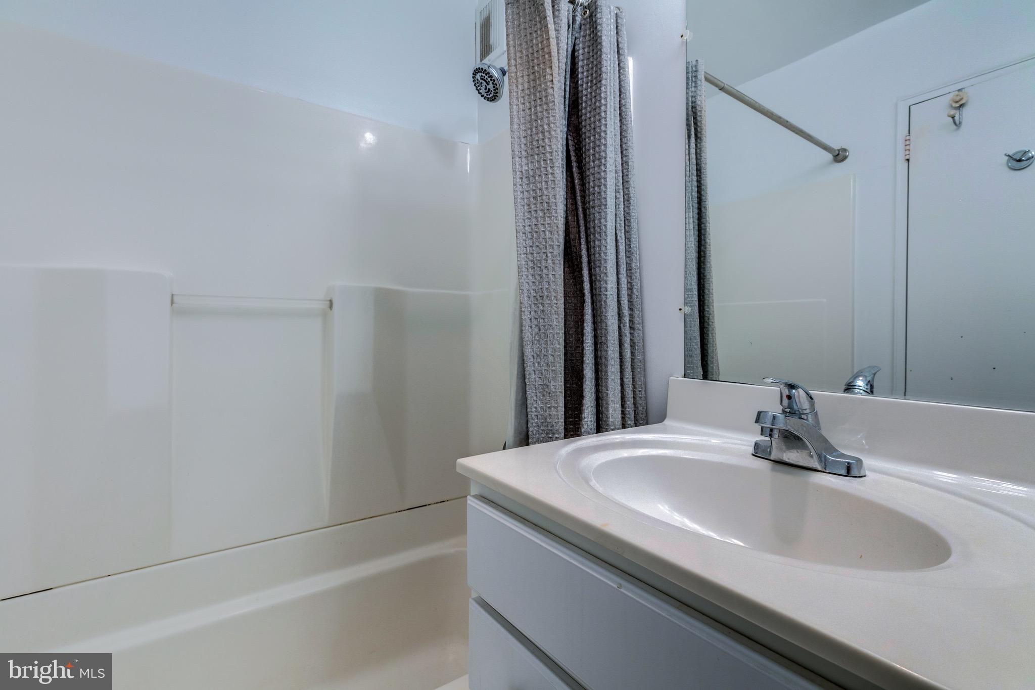 THE WELDON - Residential Lease