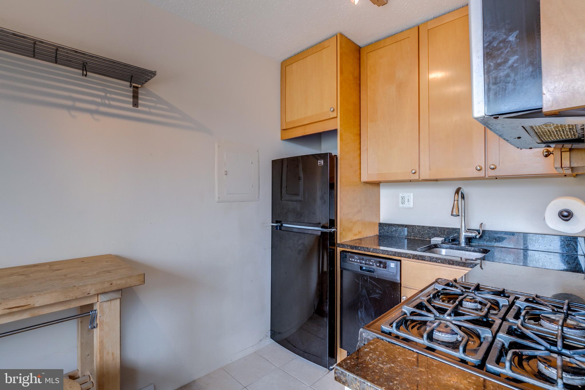 THE WELDON - Residential Lease