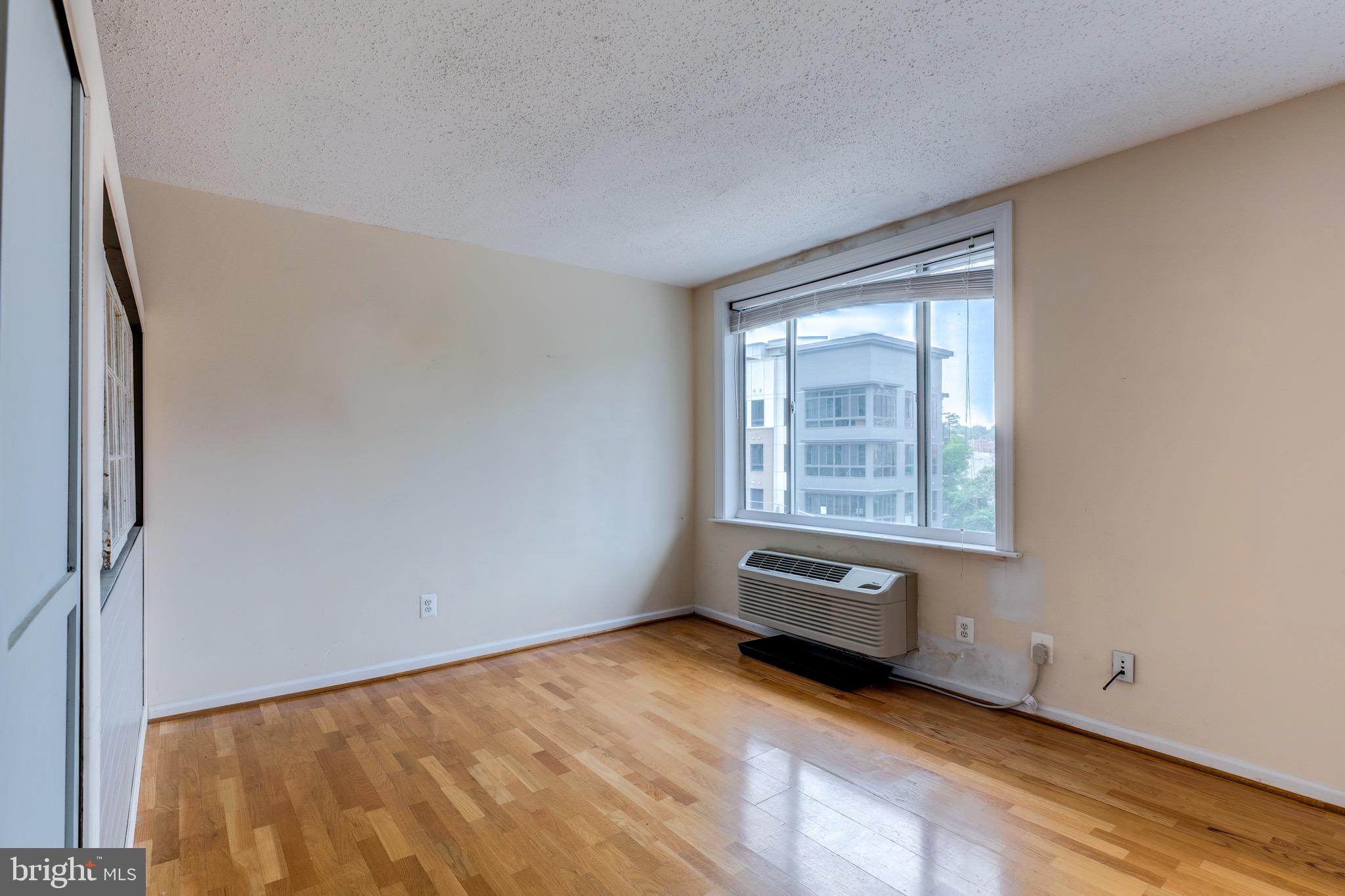 THE WELDON - Residential Lease