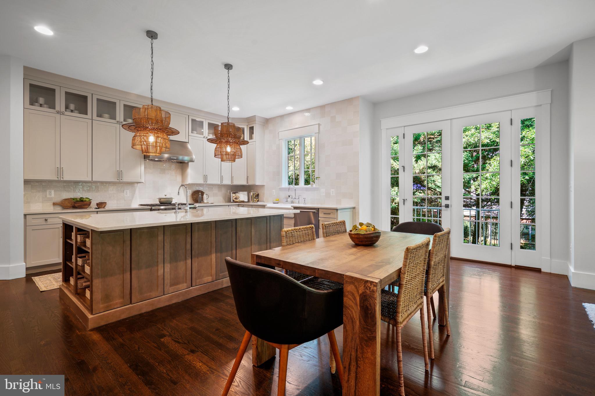 RUCKERS LANGLEY - Residential