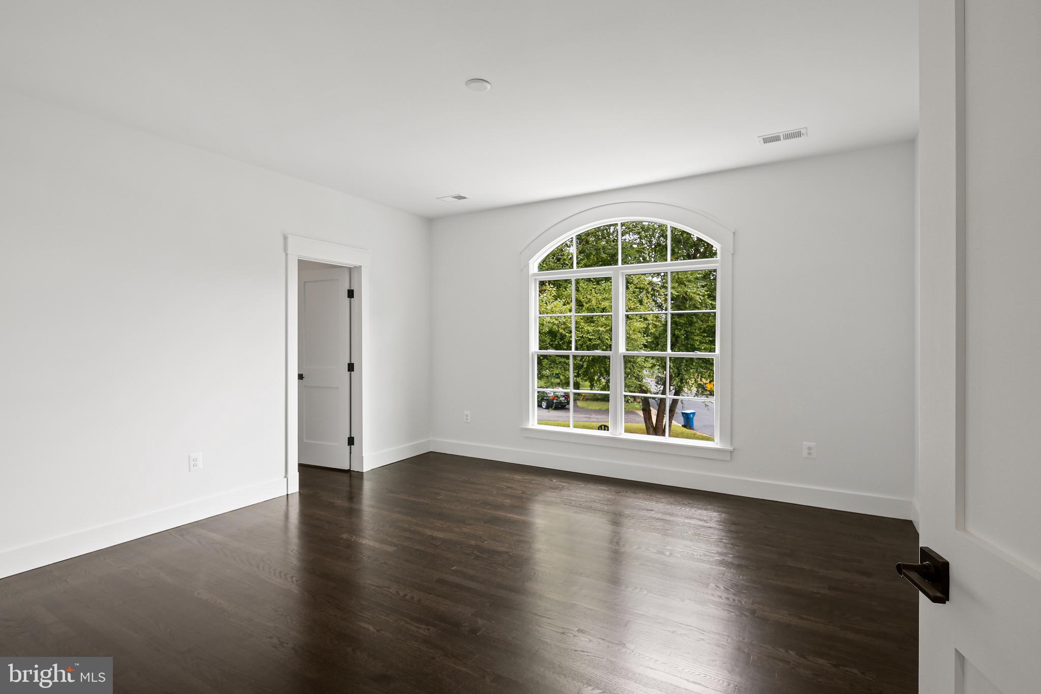 RUCKERS LANGLEY - Residential