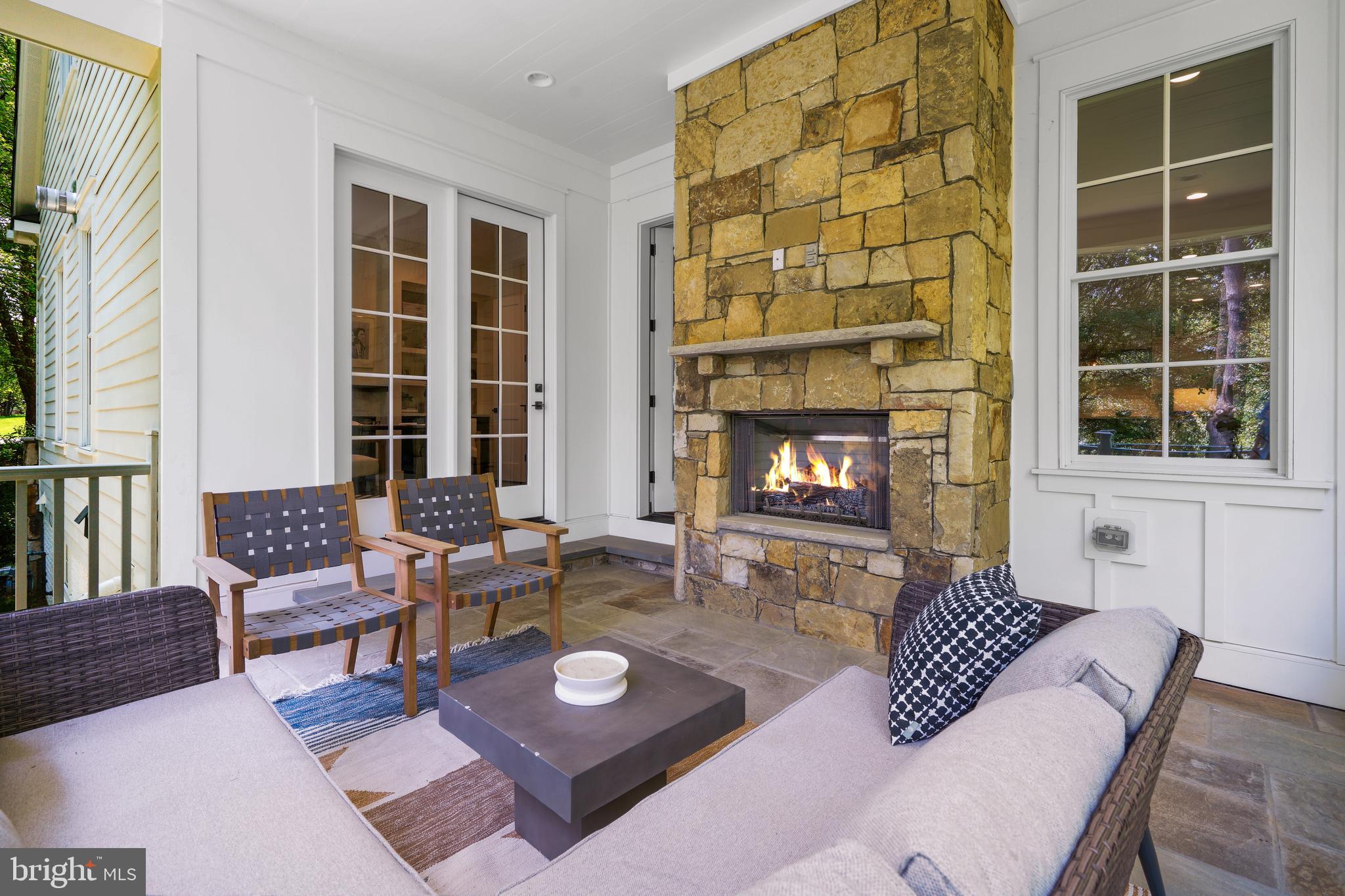 RUCKERS LANGLEY - Residential