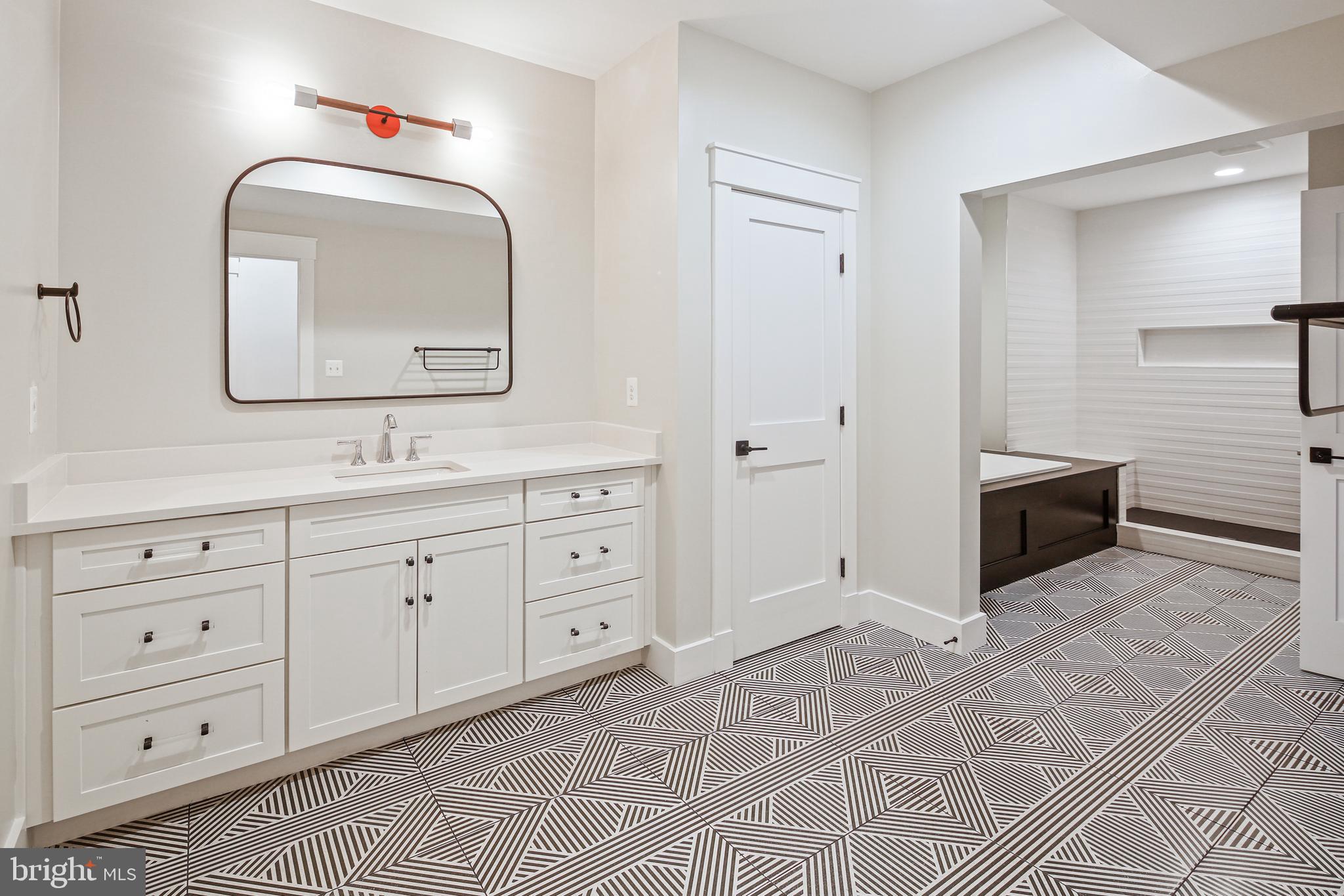 RUCKERS LANGLEY - Residential