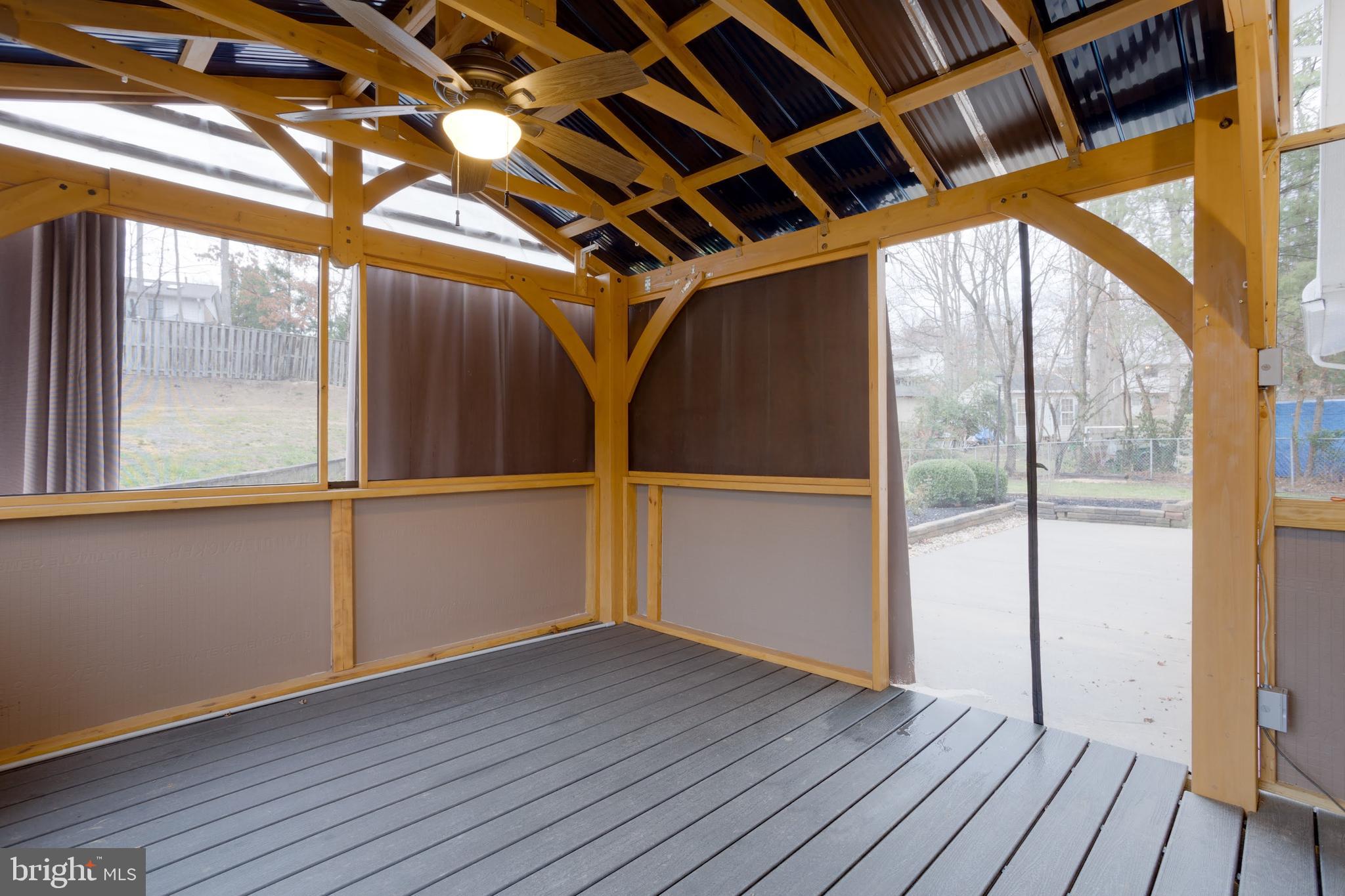 WEST SPRINGFIELD VILLAGE - Residential Lease