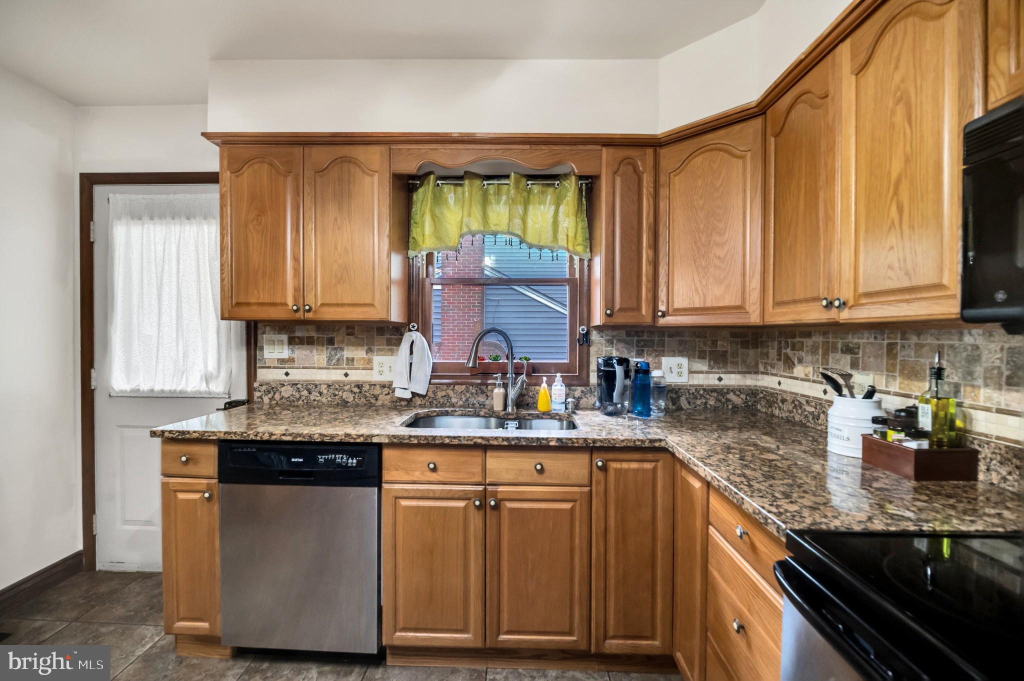 BRAFFERTON - Residential