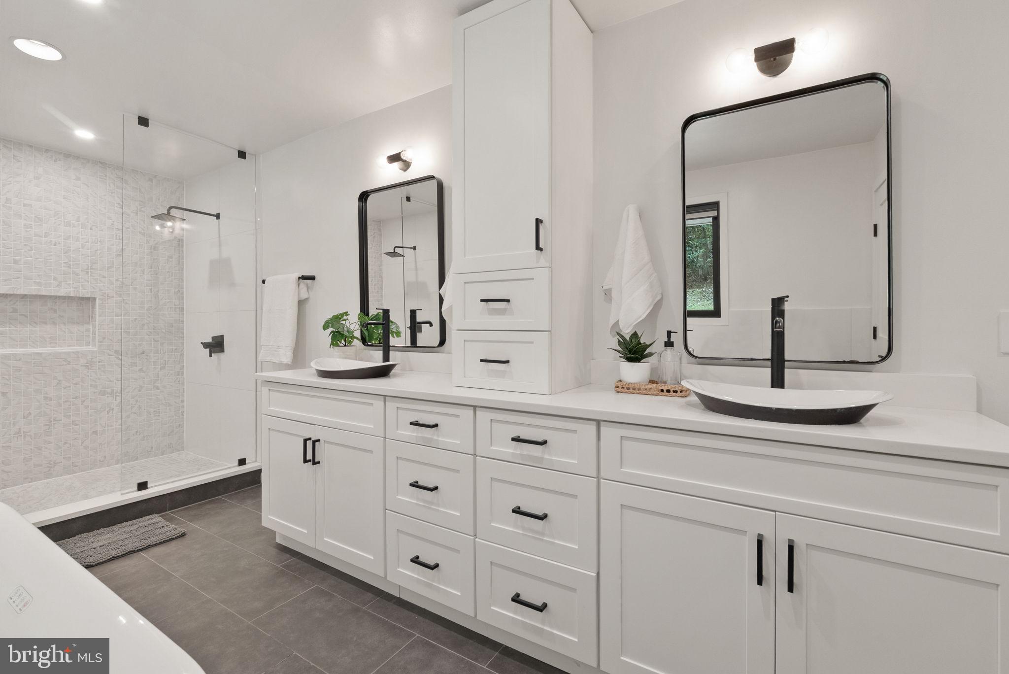 MOORE HILL ESTATES - Residential