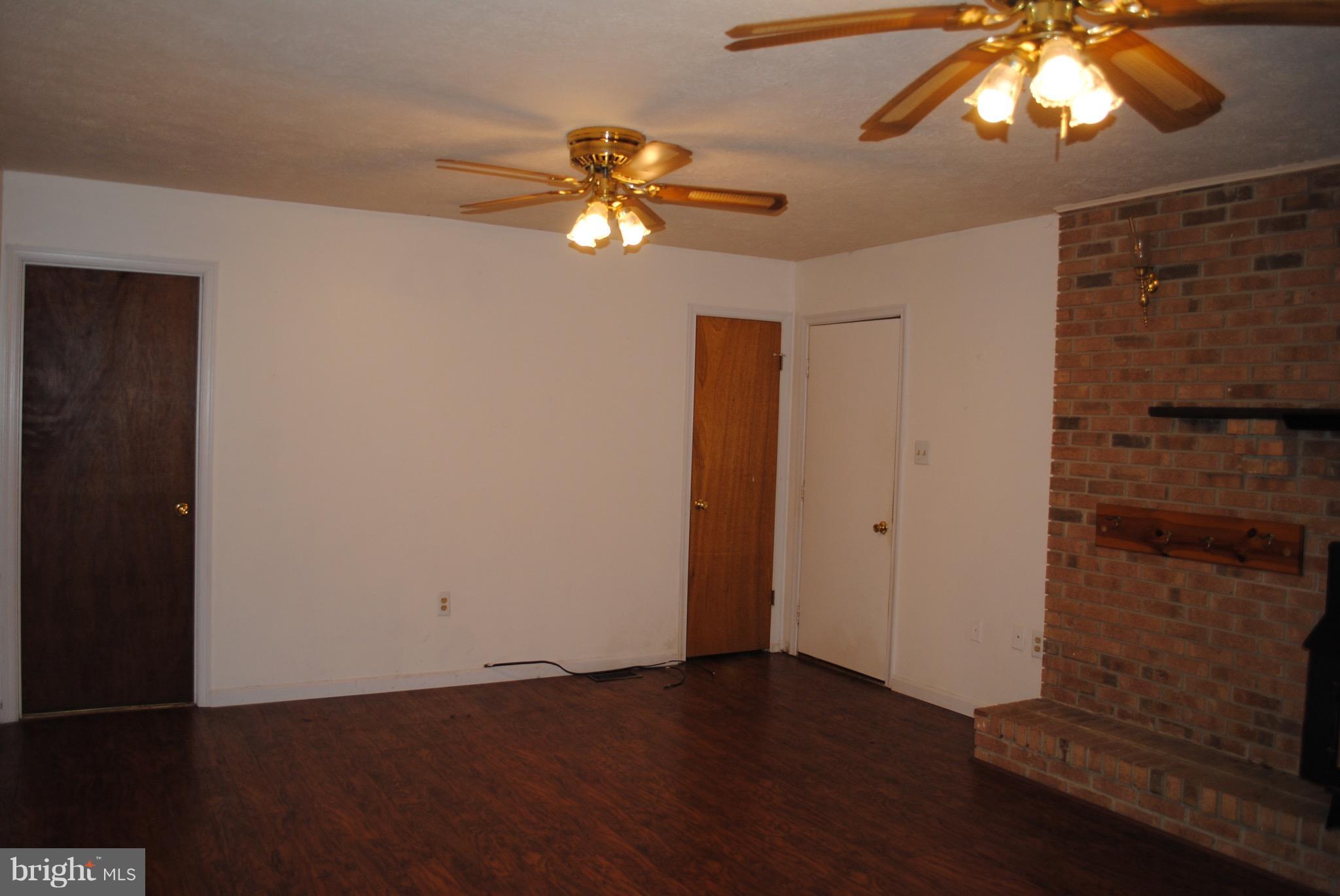 BEVERLY ESTATES - Residential