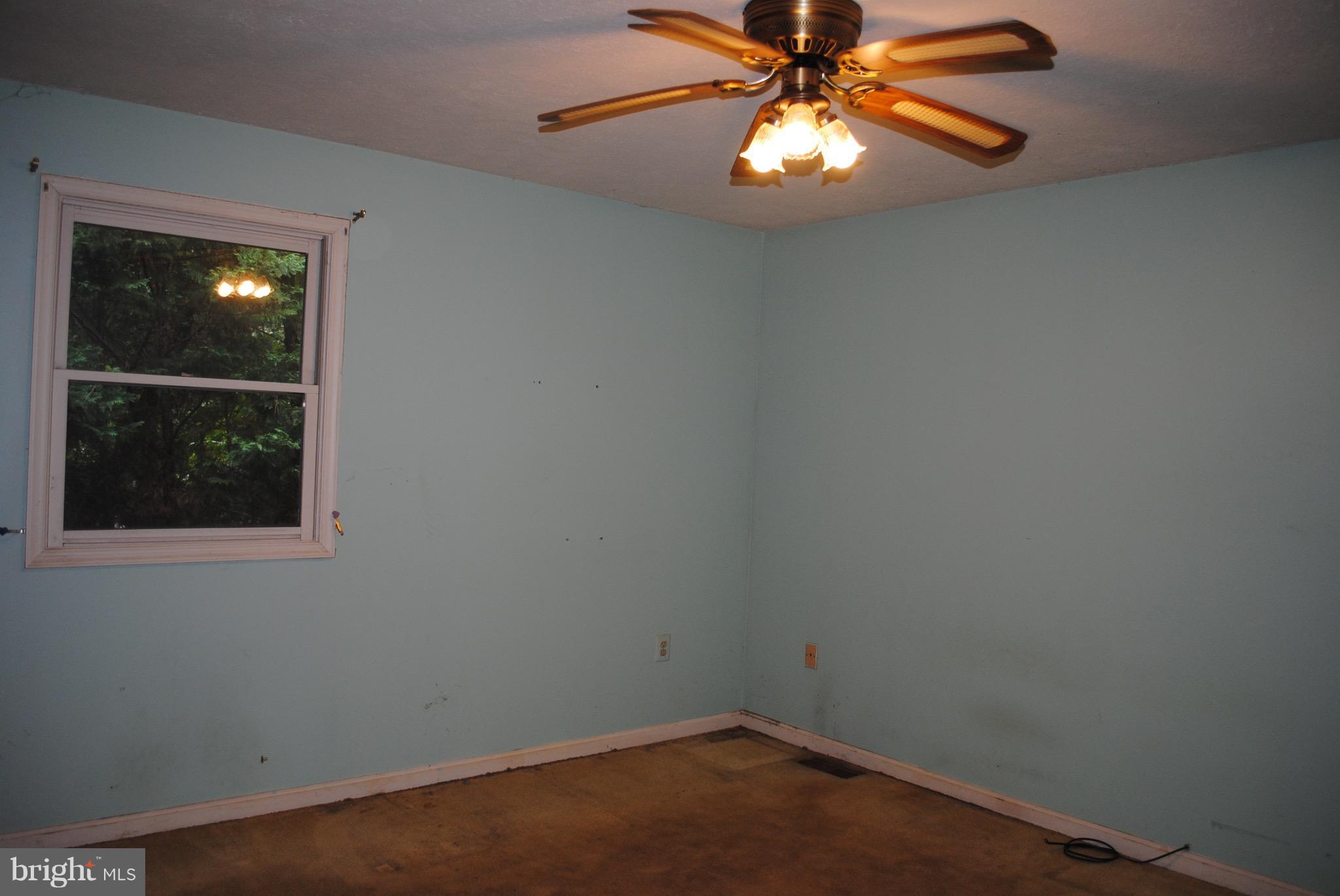 BEVERLY ESTATES - Residential