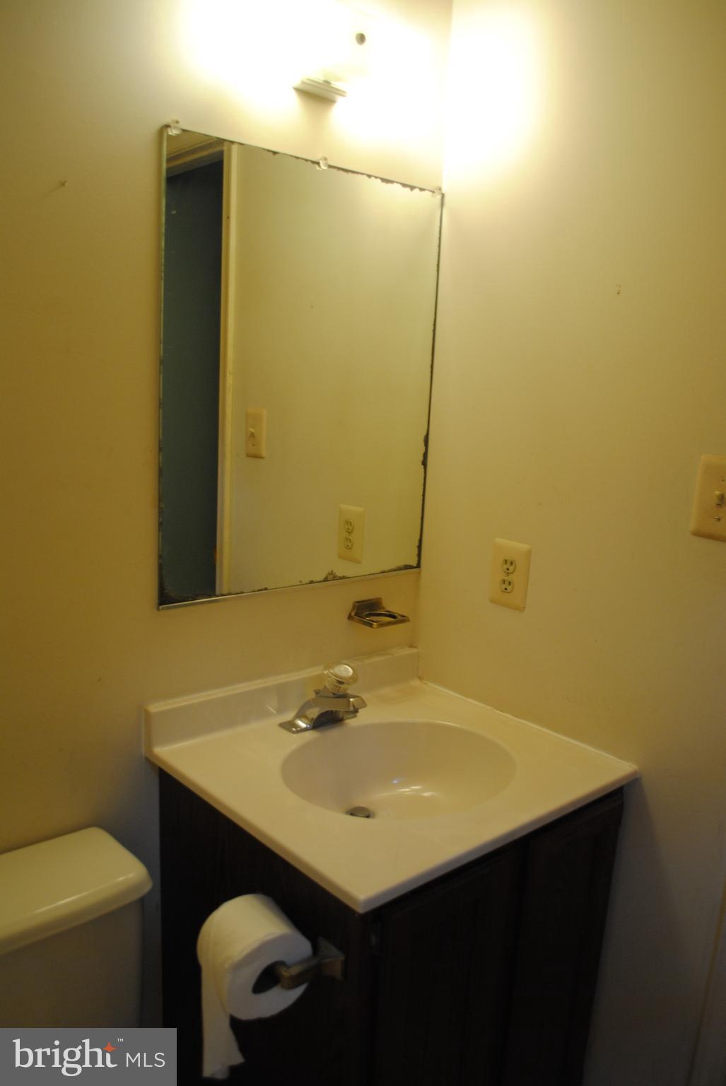 BEVERLY ESTATES - Residential