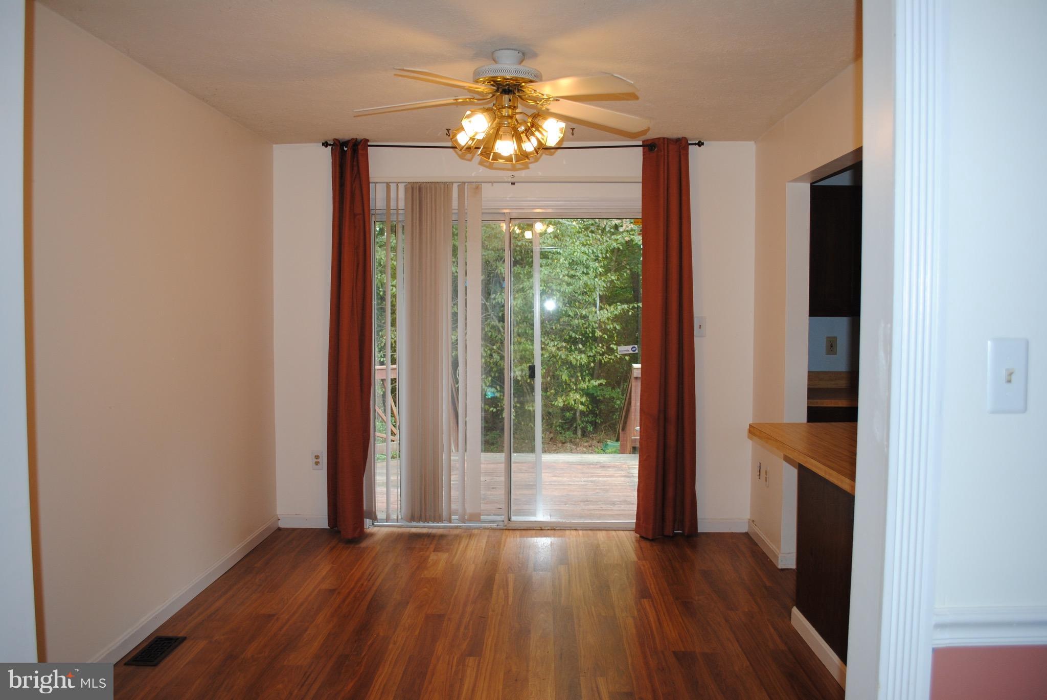 BEVERLY ESTATES - Residential