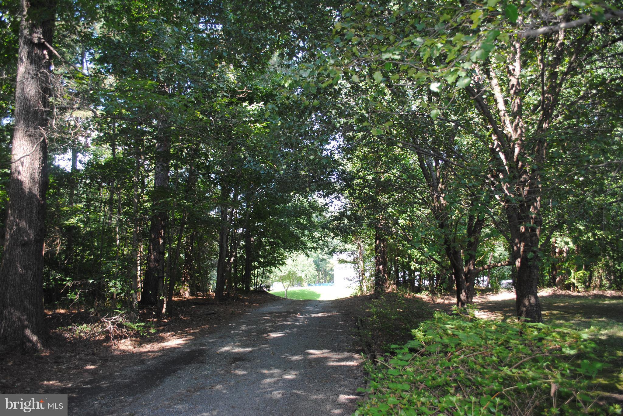 BEVERLY ESTATES - Residential