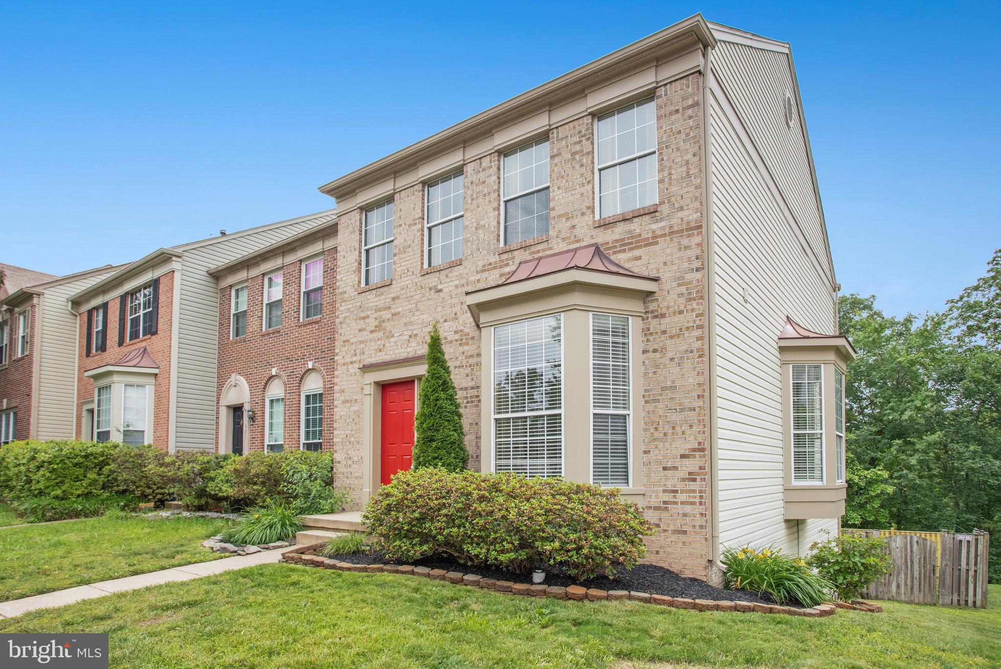 Surrounded by Occoquan Reservoir!! Located near the Lake Ridge Golf Course! Have your clubs, kayak, or boat ready and enjoy all the amenities of the Lake Ridge Community including the marina, pools, sports fields, playgrounds, all kinds of rec courts including pickleball, dog park, and county trails!! Beautiful end-unit townhome with large, fenced backyard. Composite deck right off the living room offers plenty of space for outdoor entertaining. The high ceilings, extra windows from being an end unit, and open kitchen make the whole space feel spacious and bright! Main level has all new LVP! Extra living space on the lower-level walks out to the backyard. Fresh paint throughout. Newly renovated primary bath with the updated kitchen makes the home feel clean and new! This one is a must see!