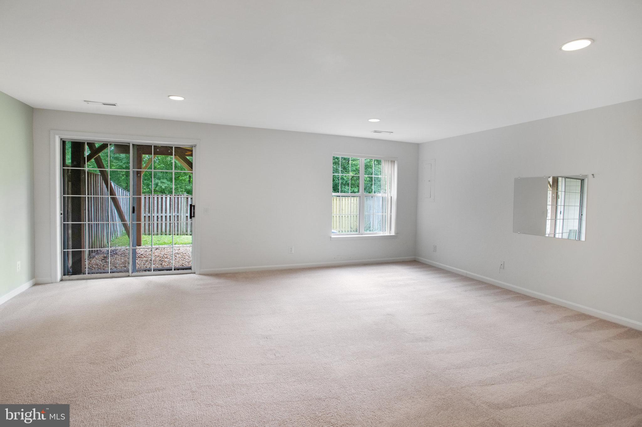 RIDGELEIGH - Residential Lease