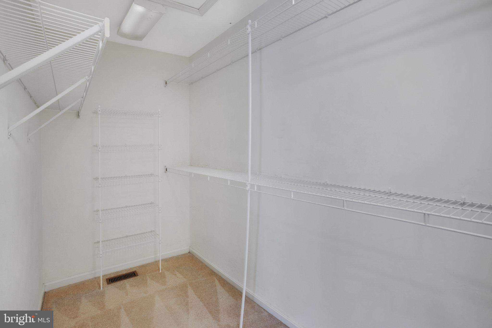 RIDGELEIGH - Residential Lease