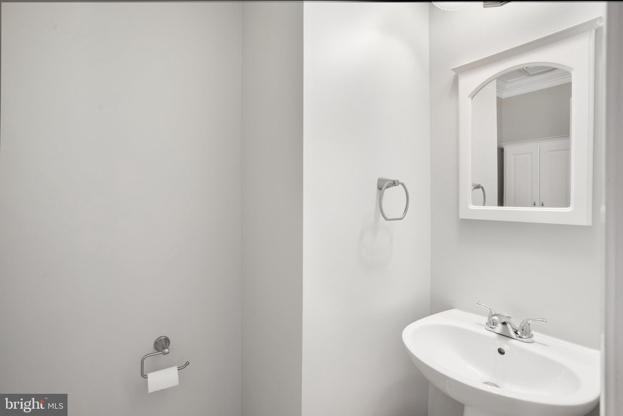 RIDGELEIGH - Residential Lease