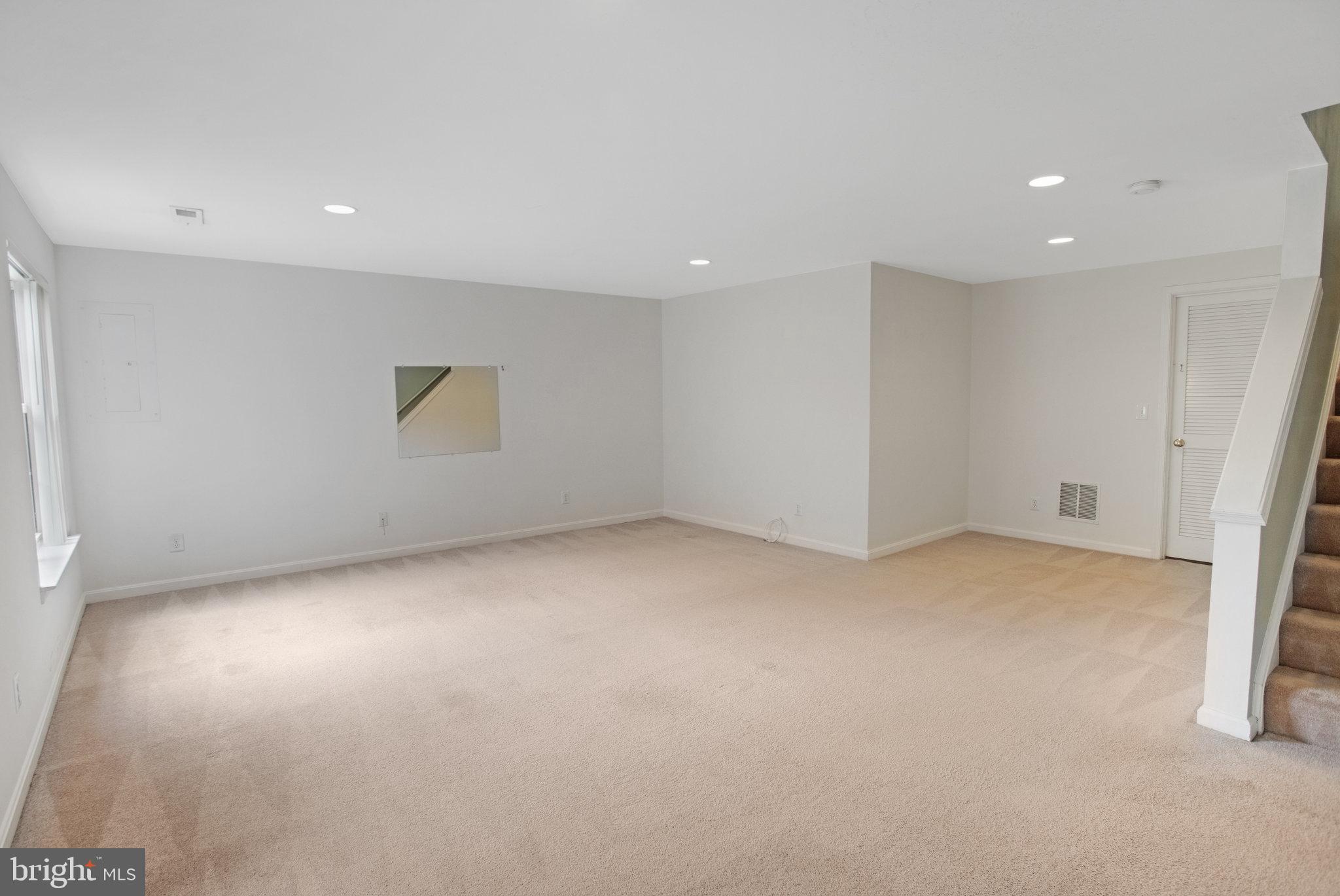 RIDGELEIGH - Residential Lease