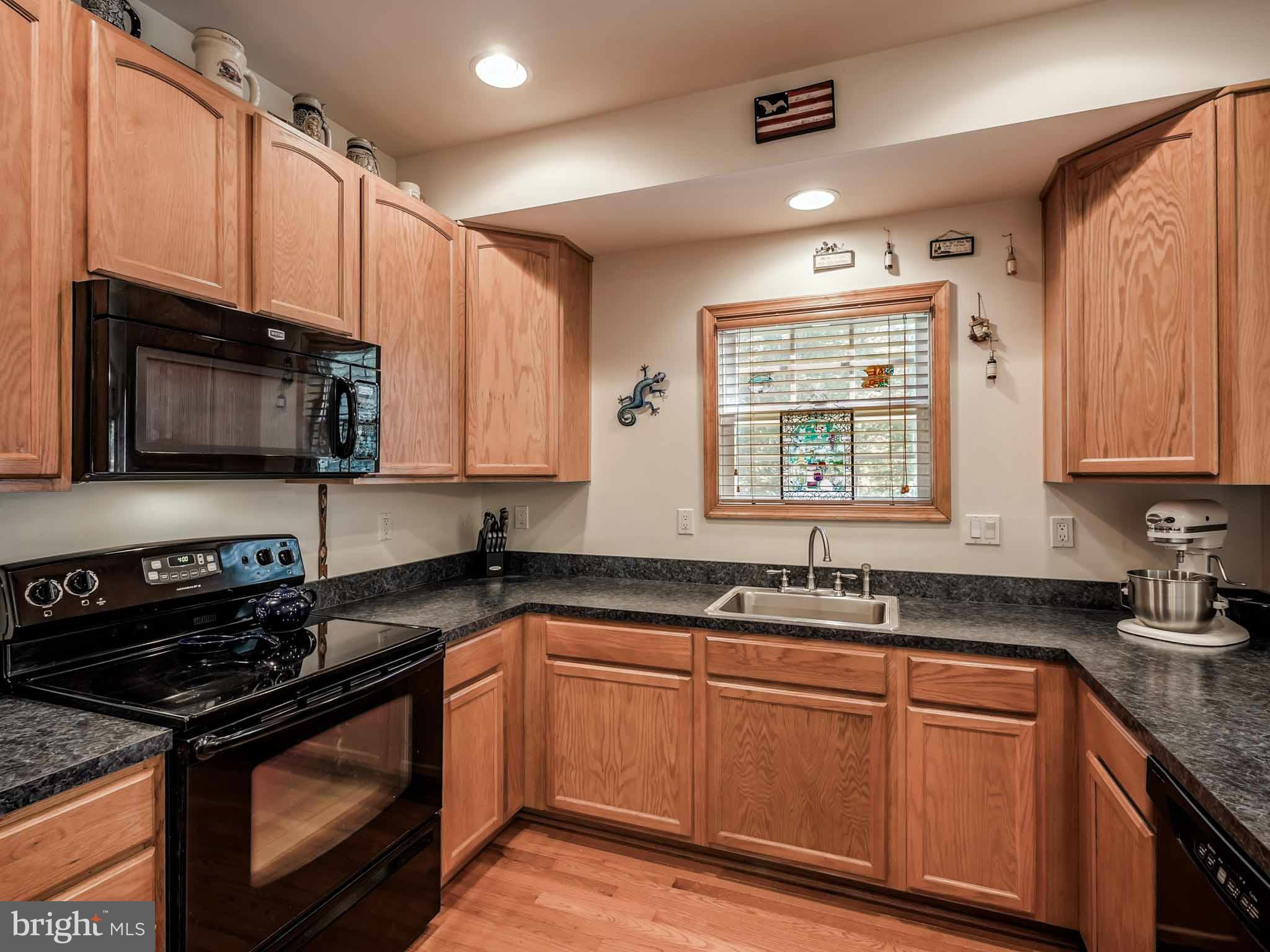 WHITE SANDS - Residential