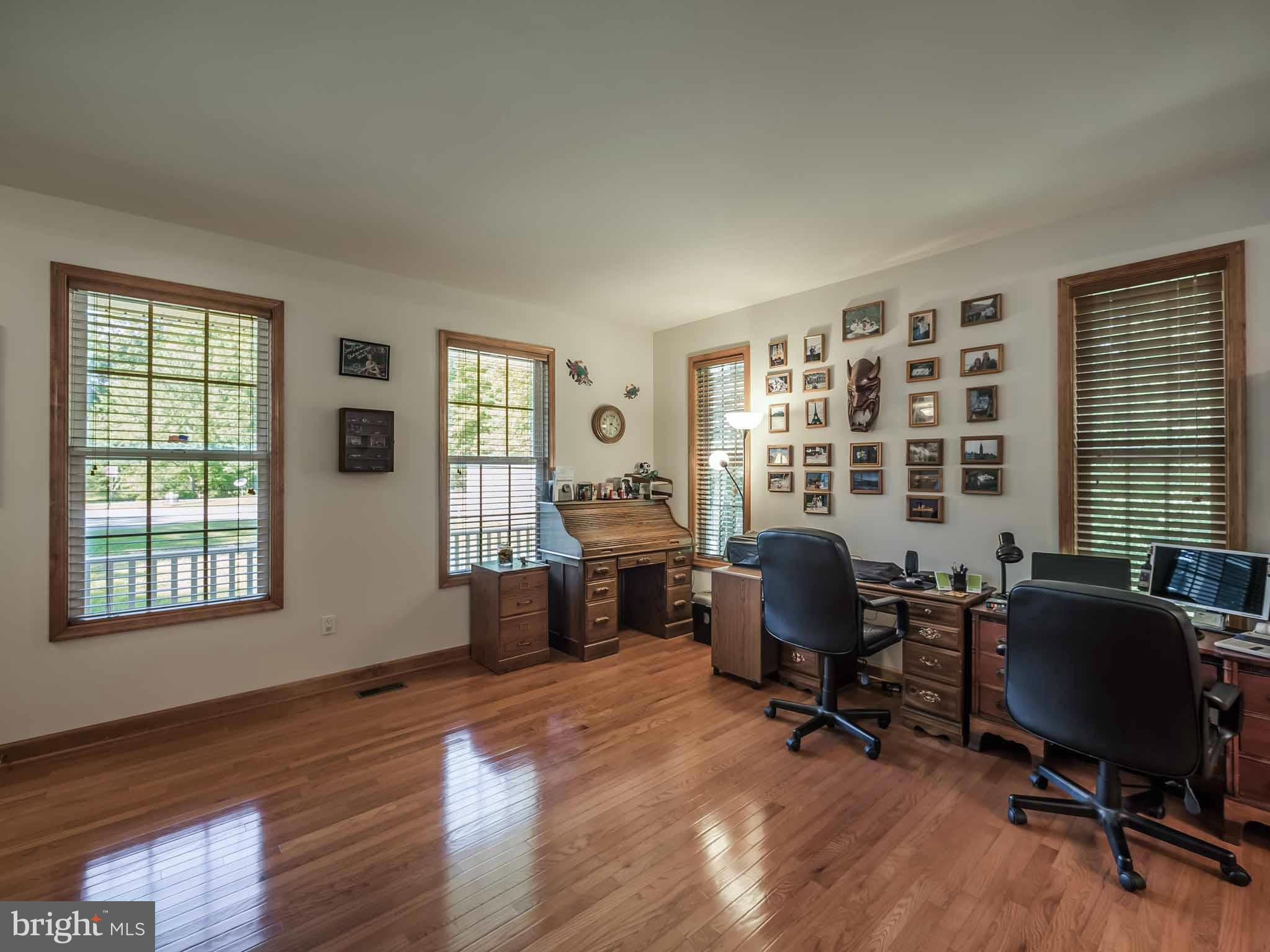 WHITE SANDS - Residential