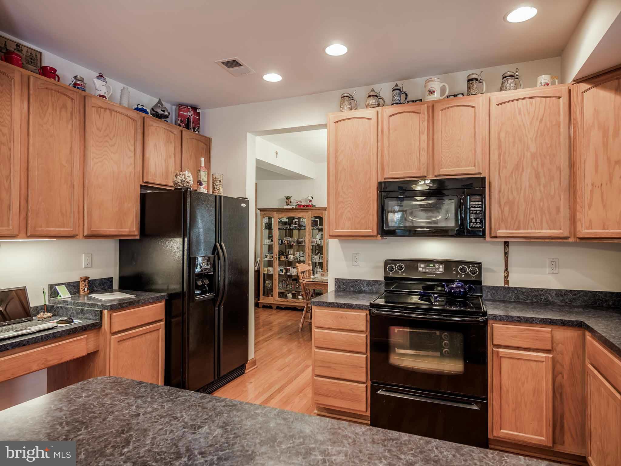 WHITE SANDS - Residential