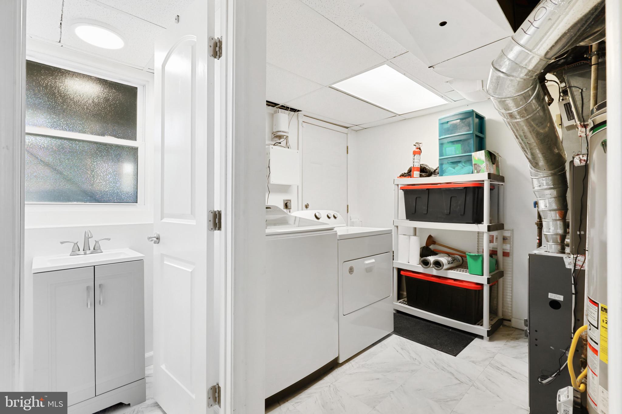 INGLEWOOD - Residential