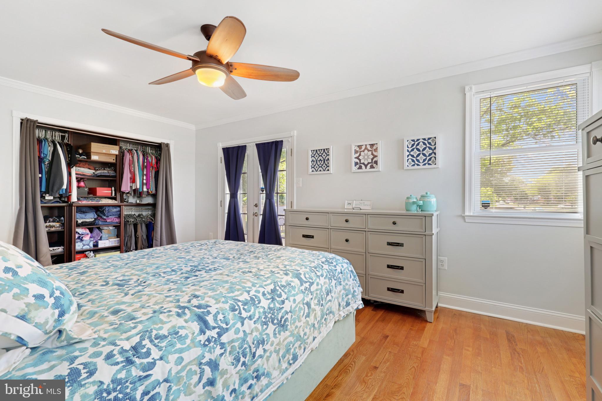 INGLEWOOD - Residential