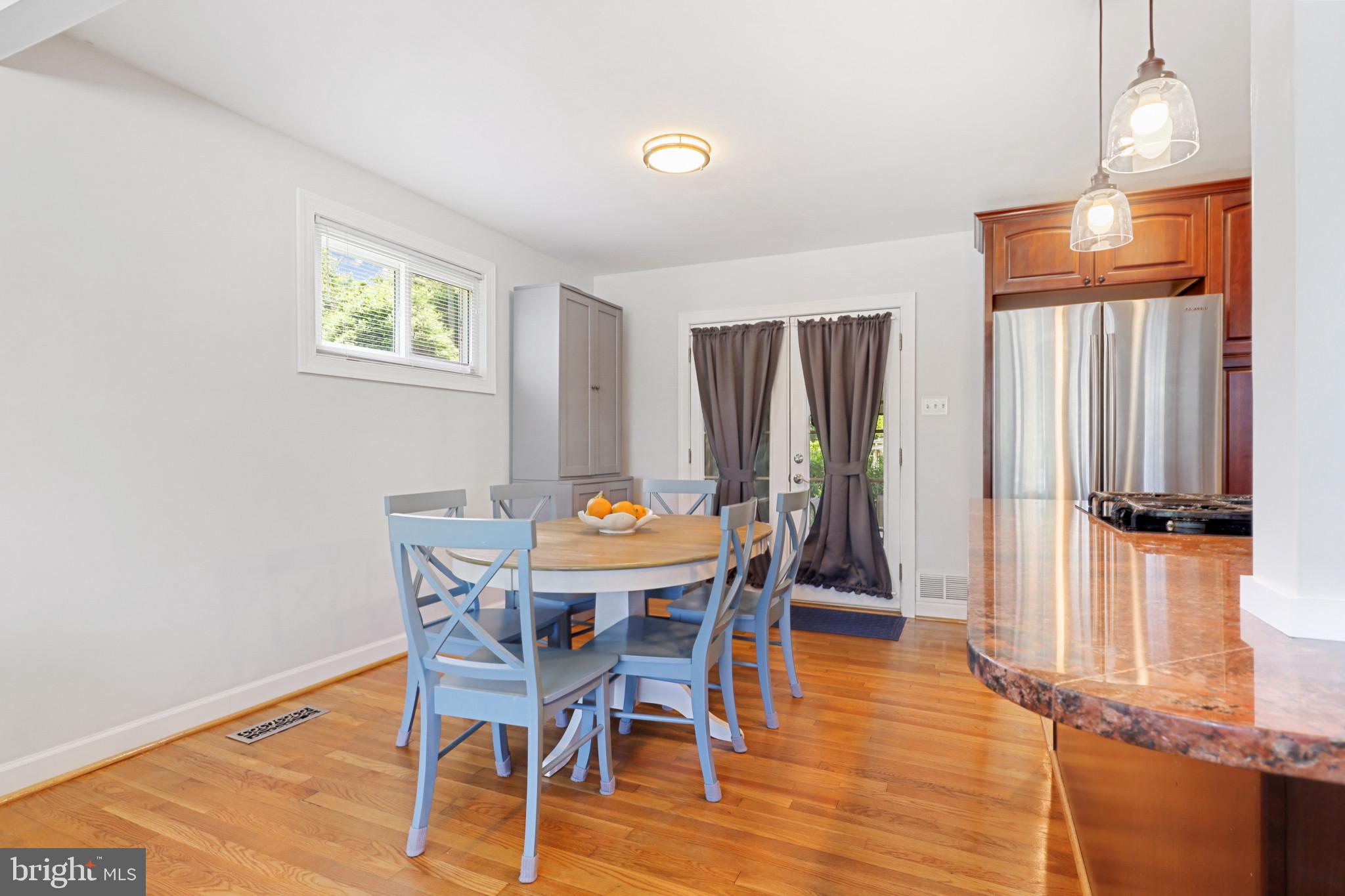 INGLEWOOD - Residential