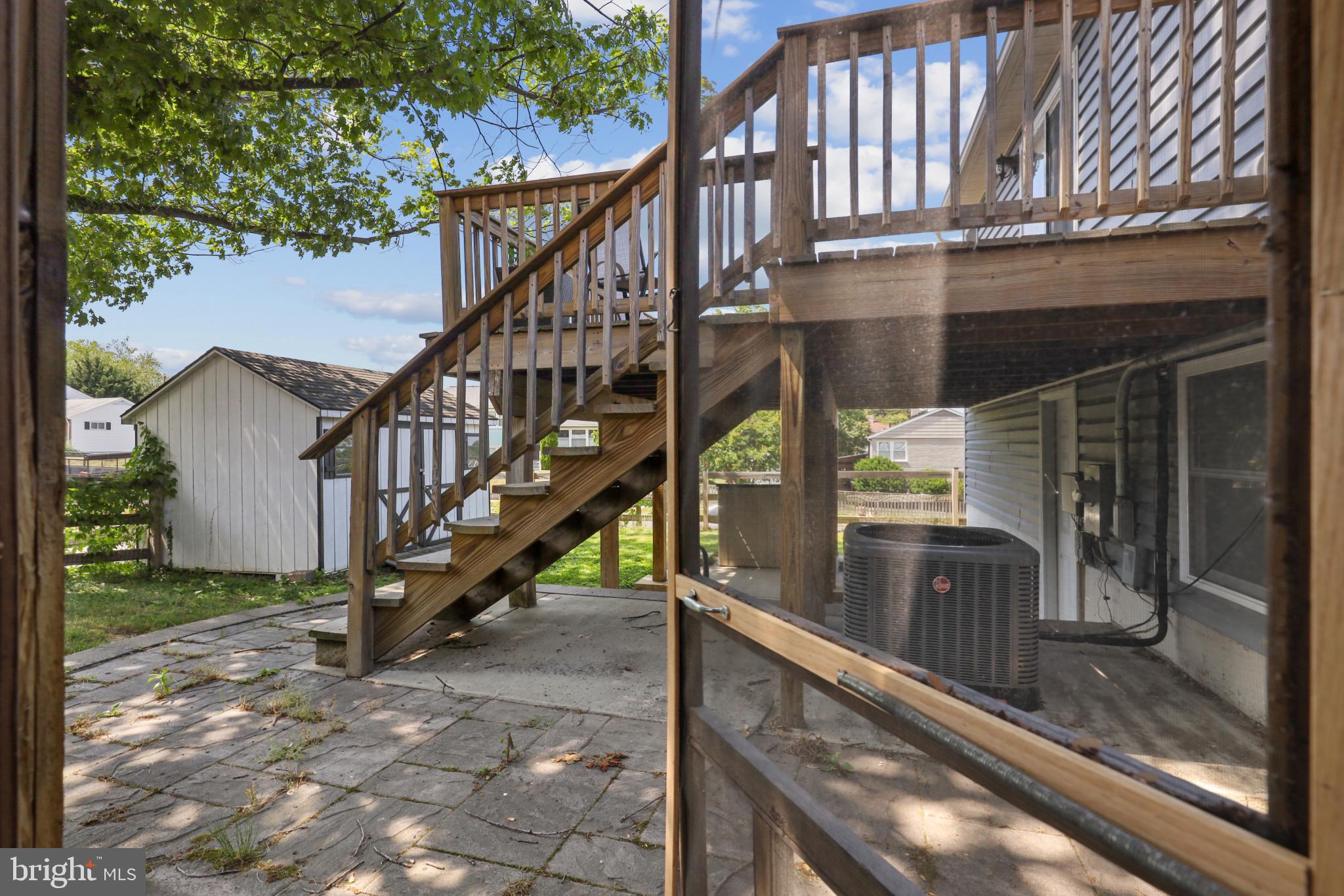 INGLEWOOD - Residential