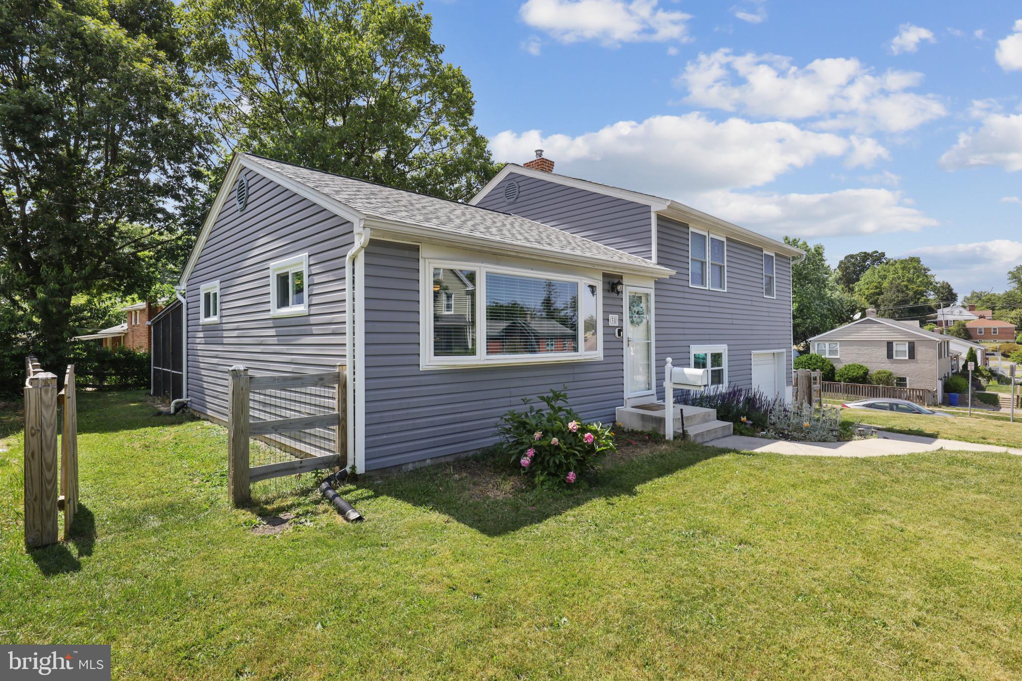 INGLEWOOD - Residential