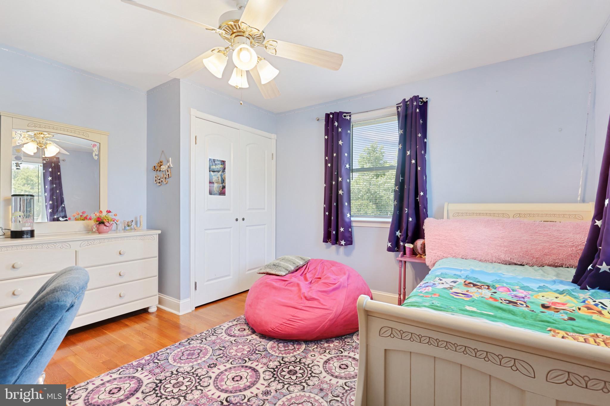 INGLEWOOD - Residential