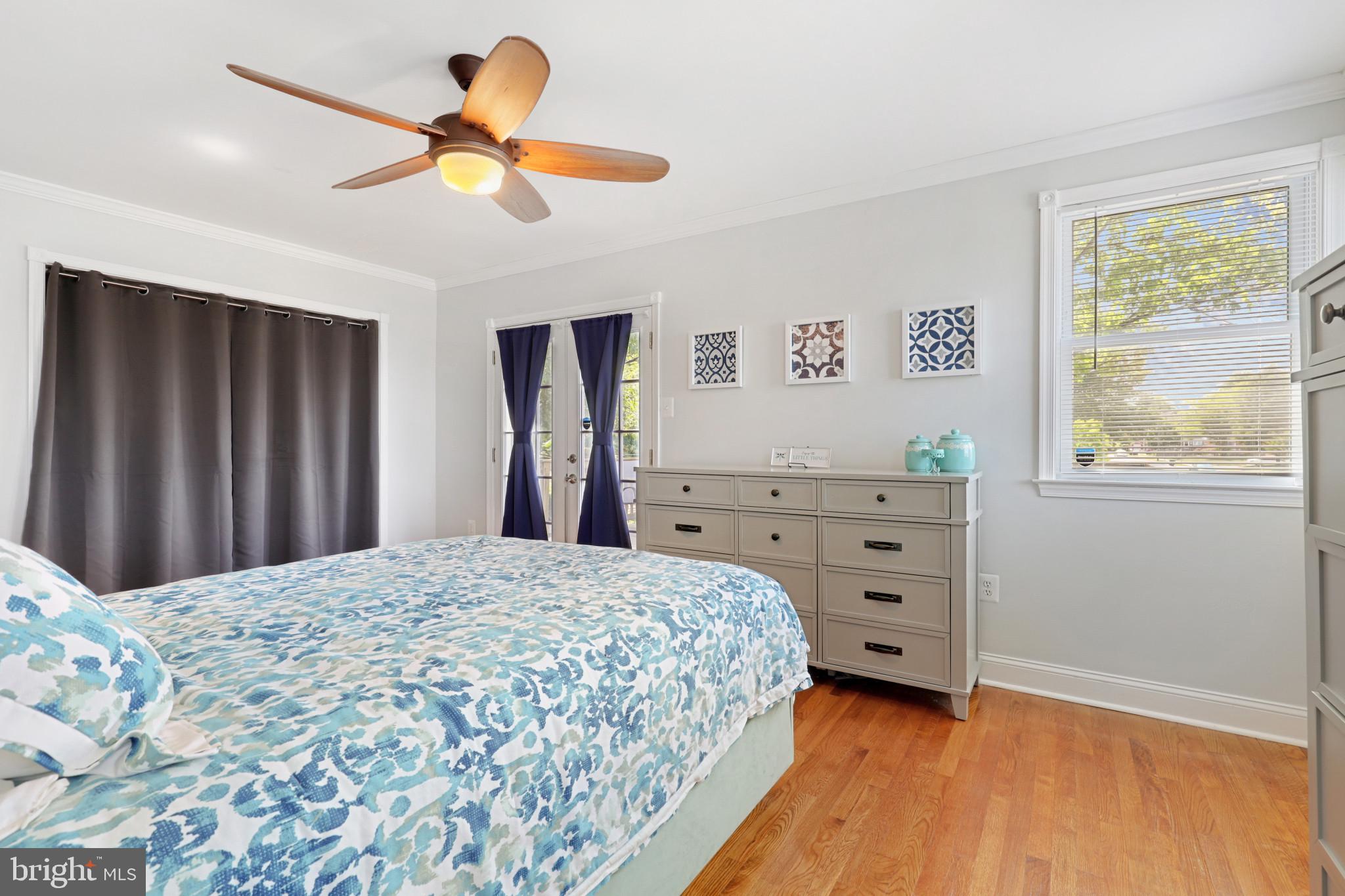 INGLEWOOD - Residential