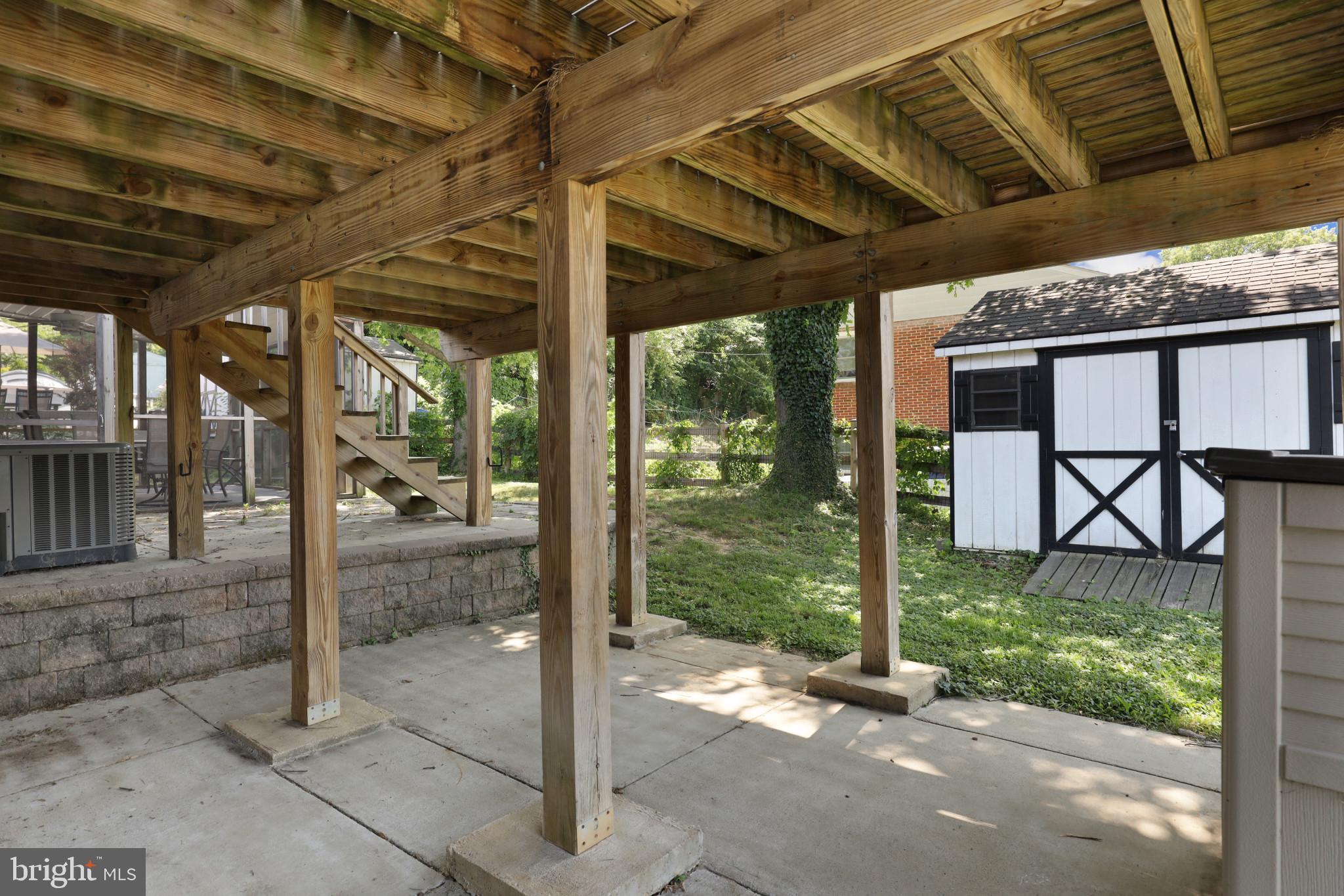 INGLEWOOD - Residential