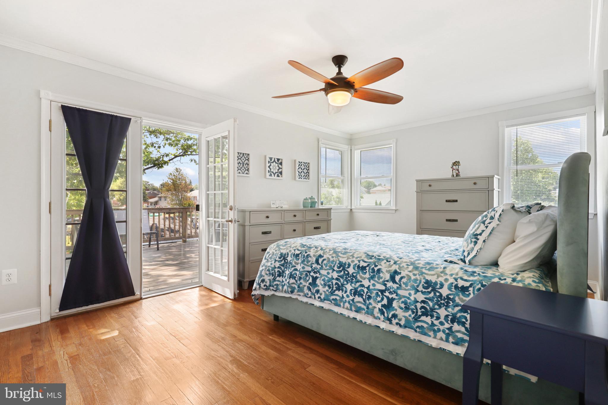 INGLEWOOD - Residential