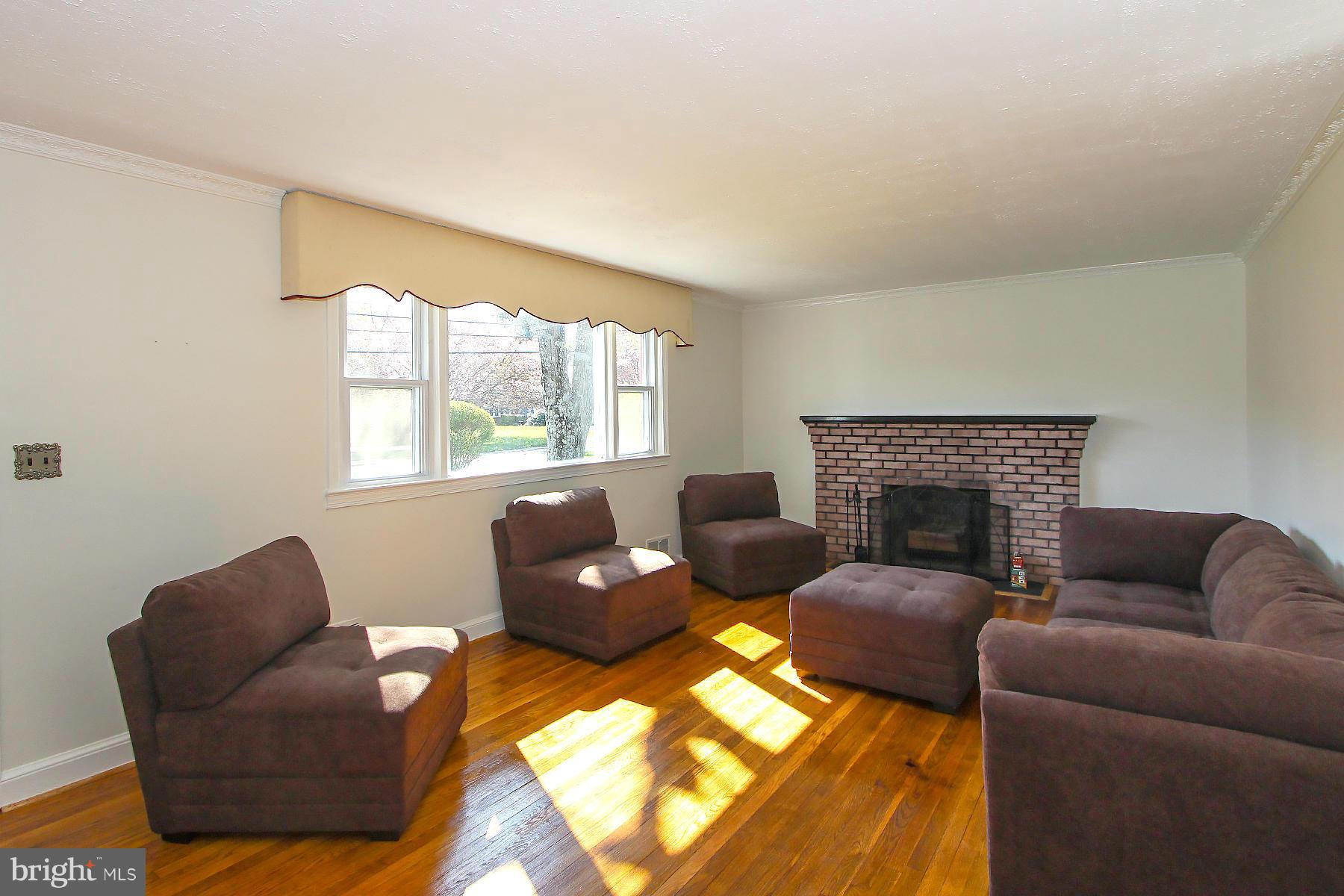 BARNESVILLE OUTSIDE - Residential