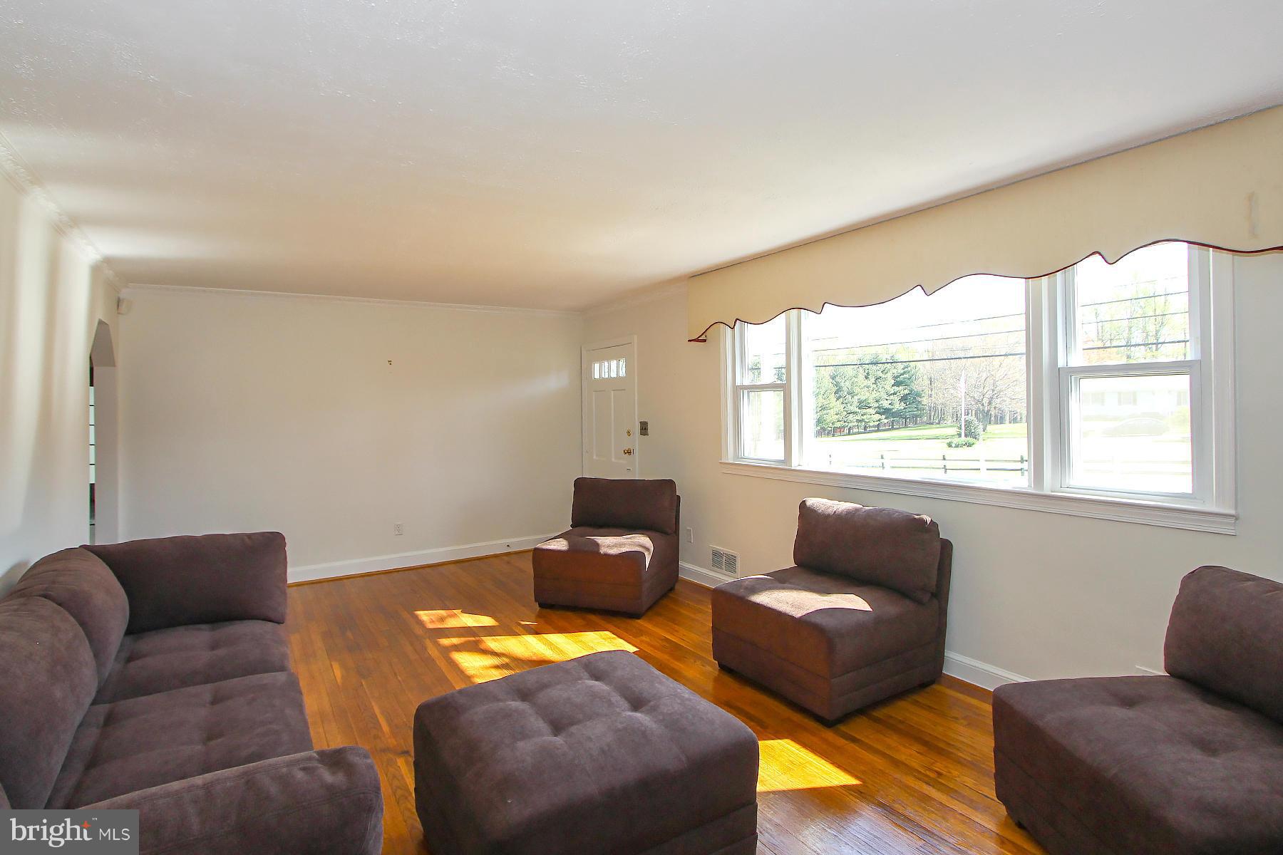 BARNESVILLE OUTSIDE - Residential