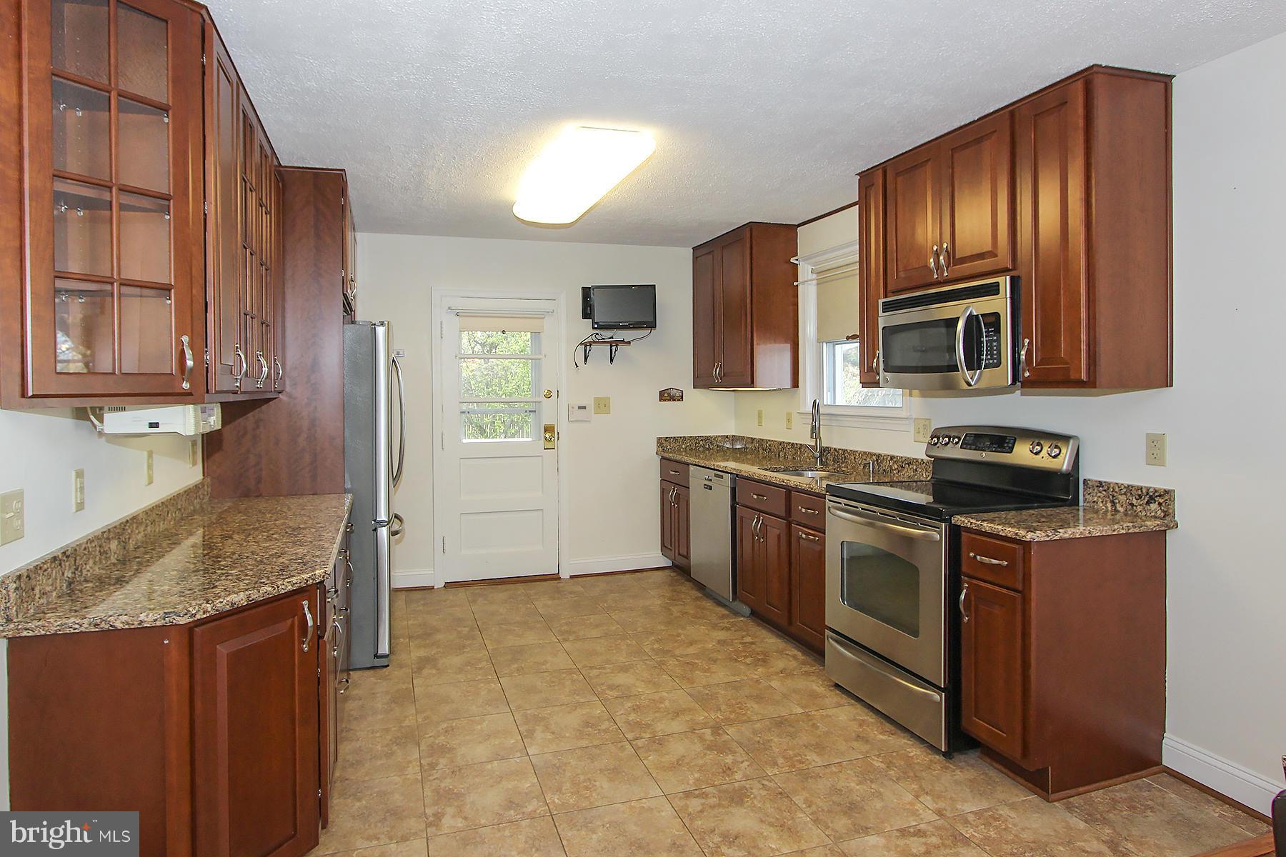 BARNESVILLE OUTSIDE - Residential