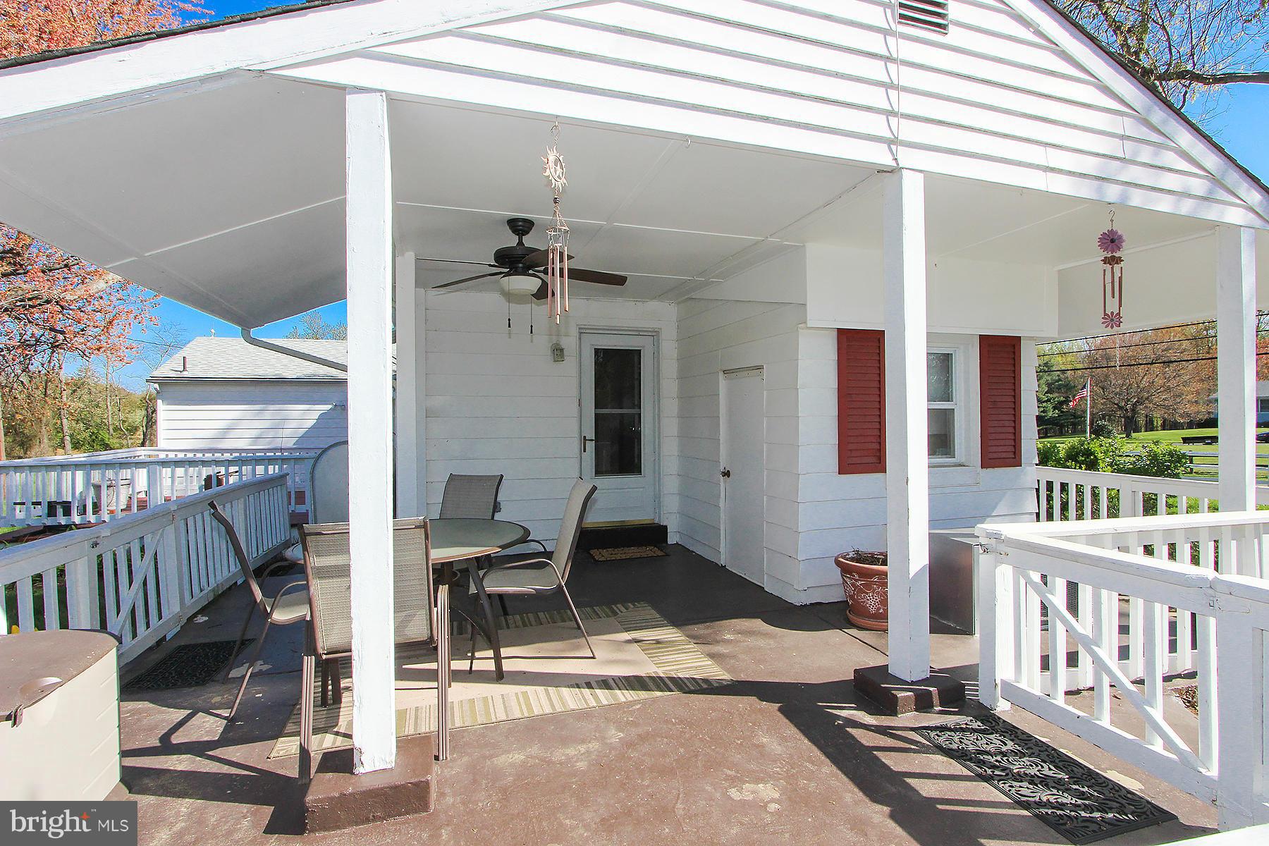 BARNESVILLE OUTSIDE - Residential