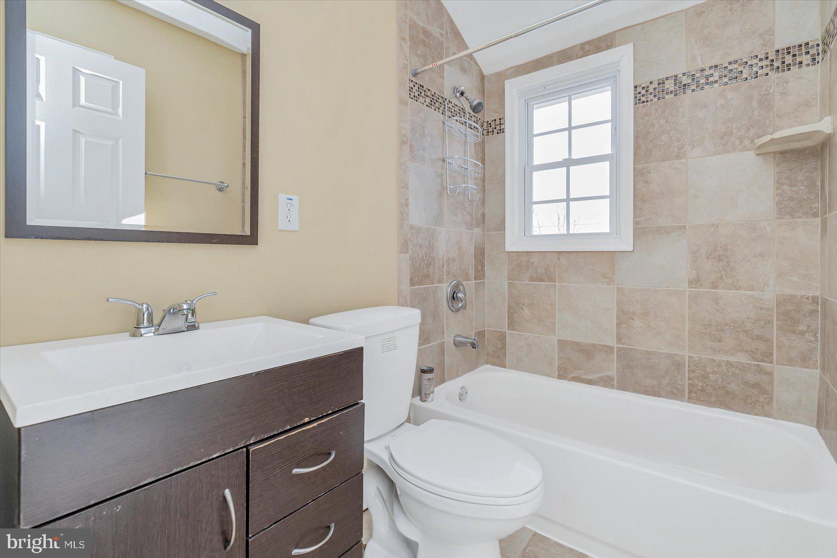 LAURELDALE - Residential