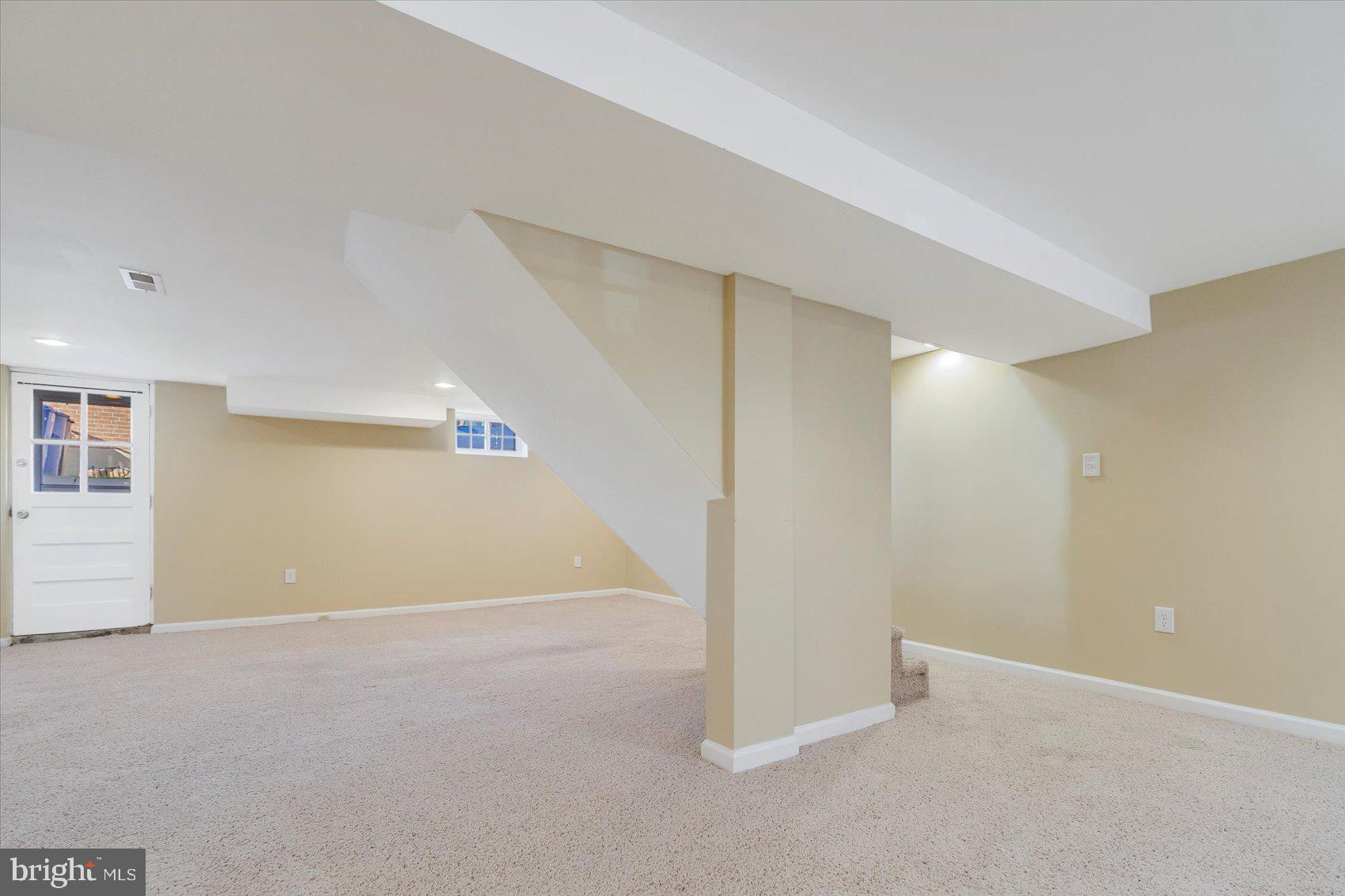 LAURELDALE - Residential