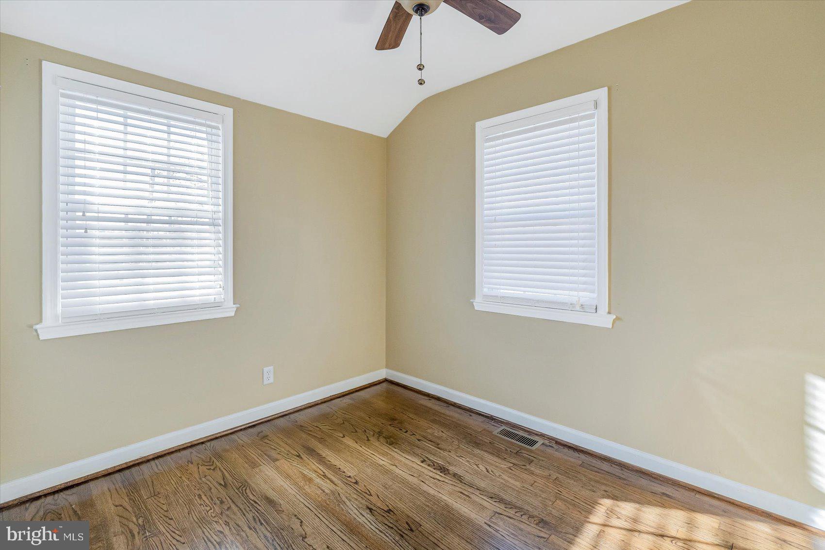 LAURELDALE - Residential