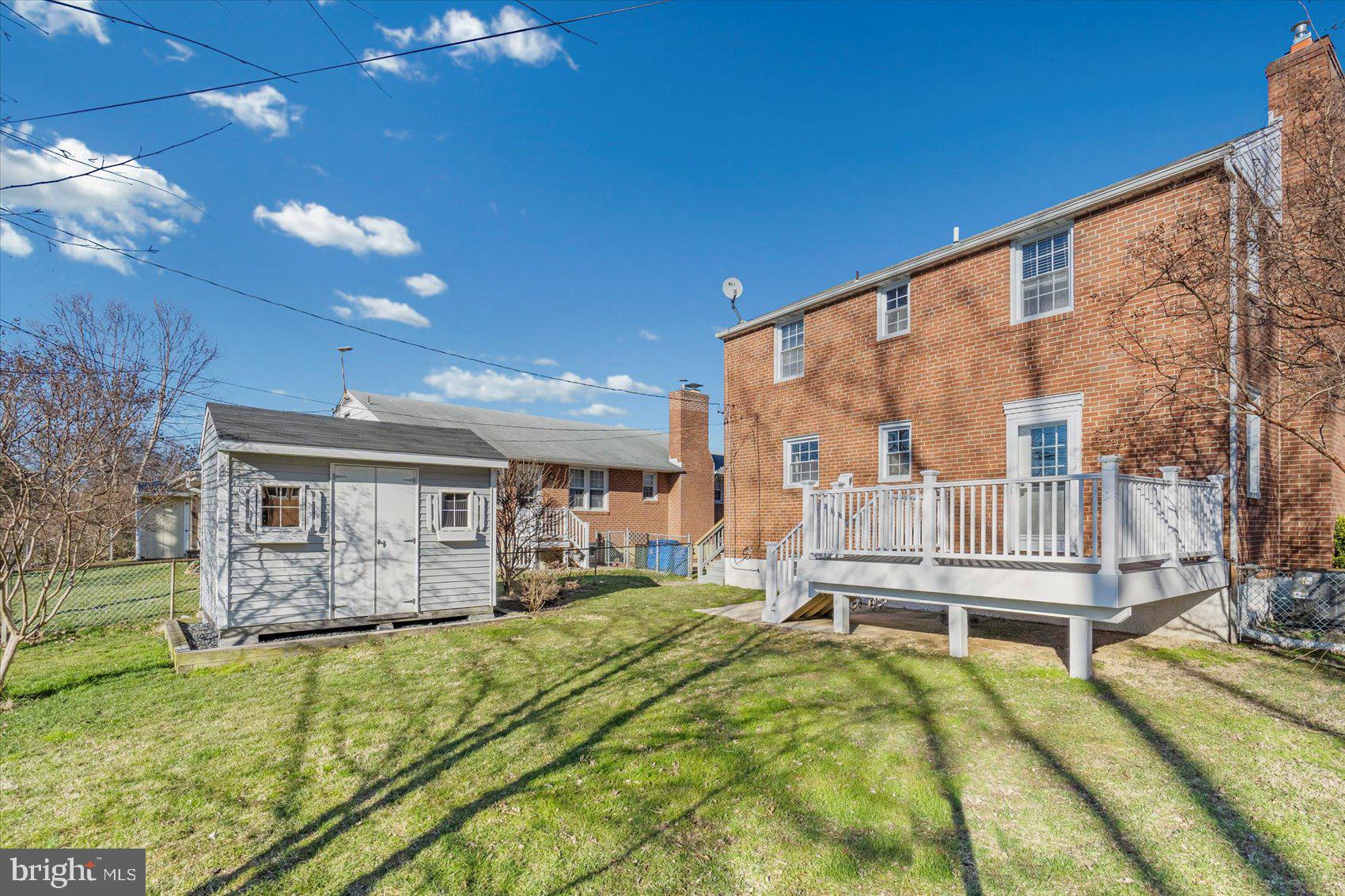 LAURELDALE - Residential