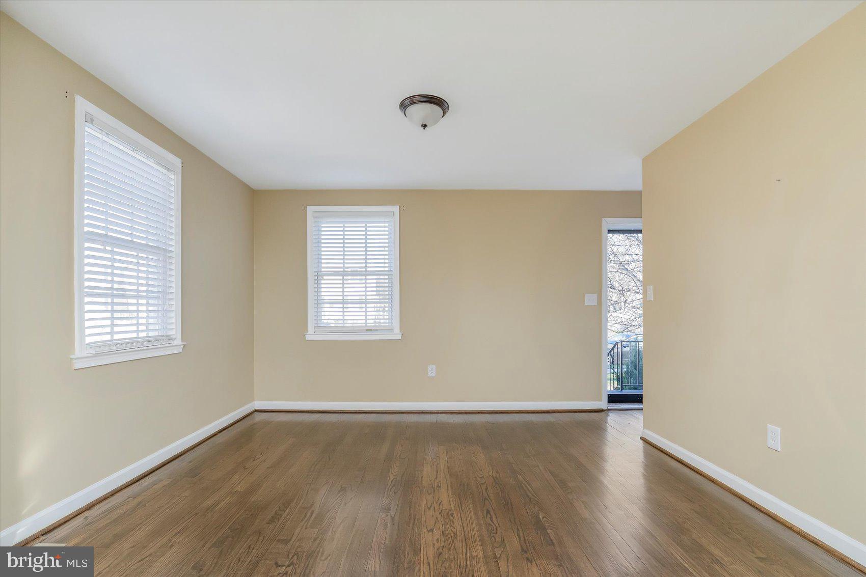 LAURELDALE - Residential