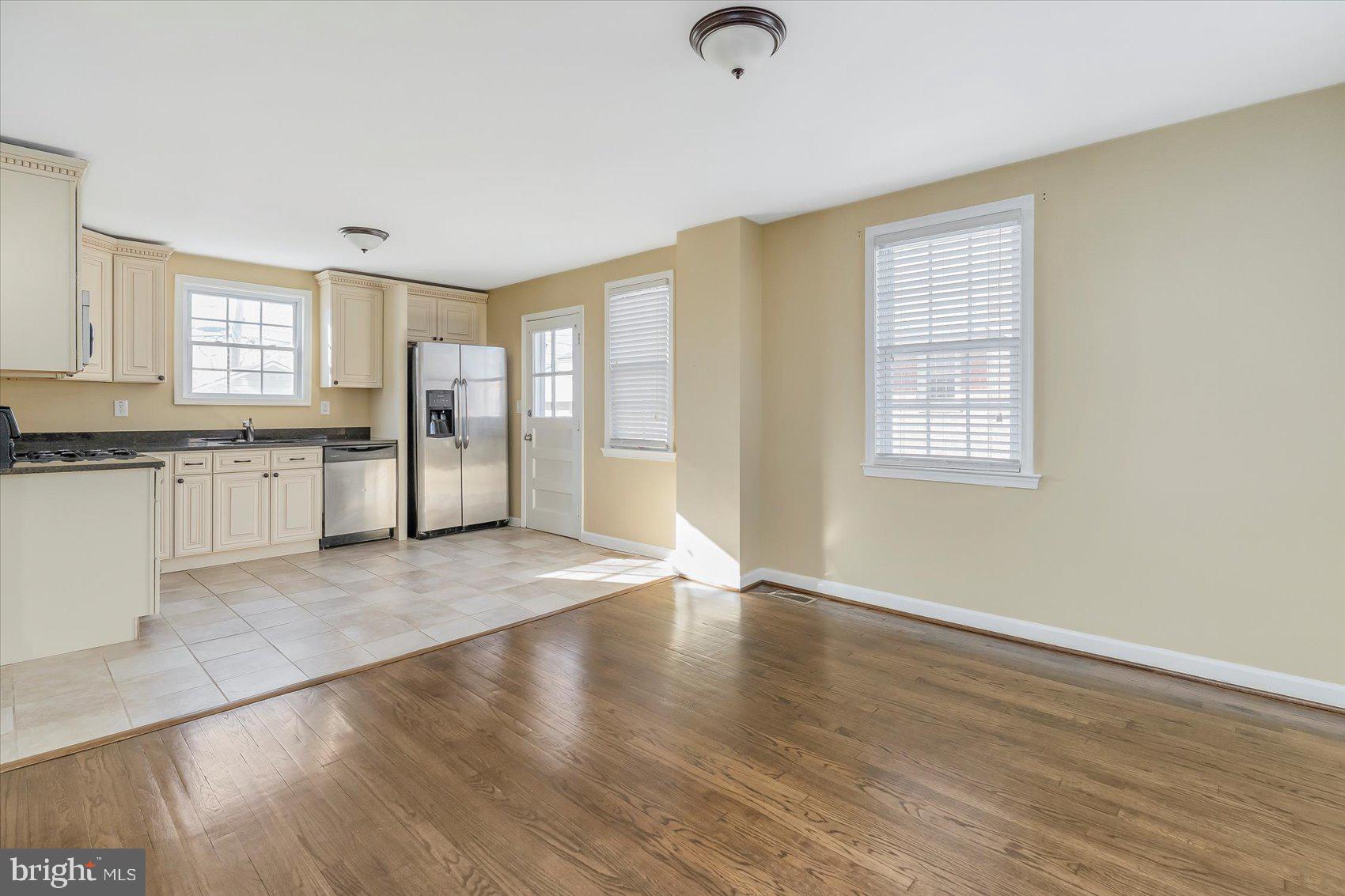 LAURELDALE - Residential