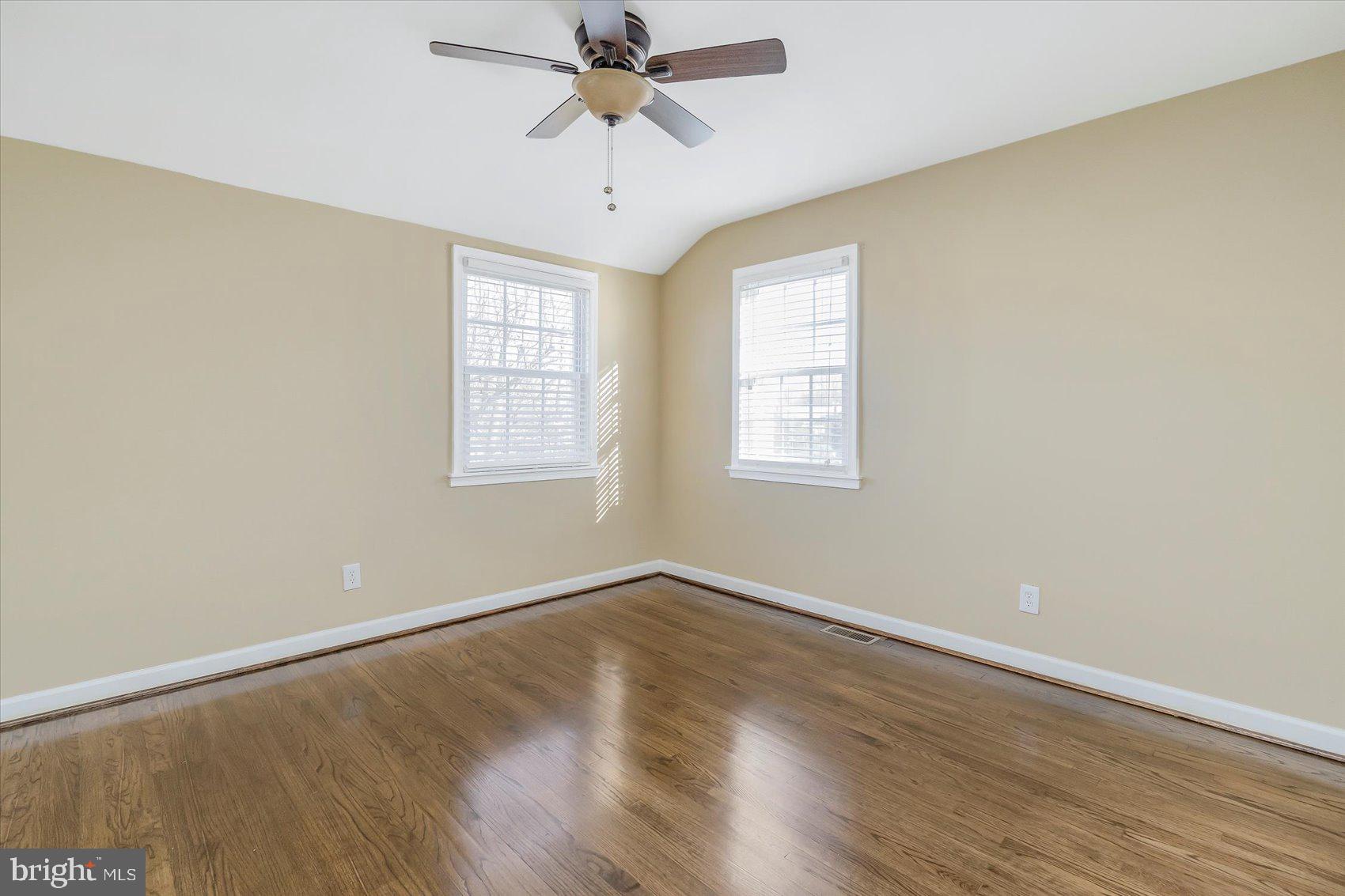 LAURELDALE - Residential