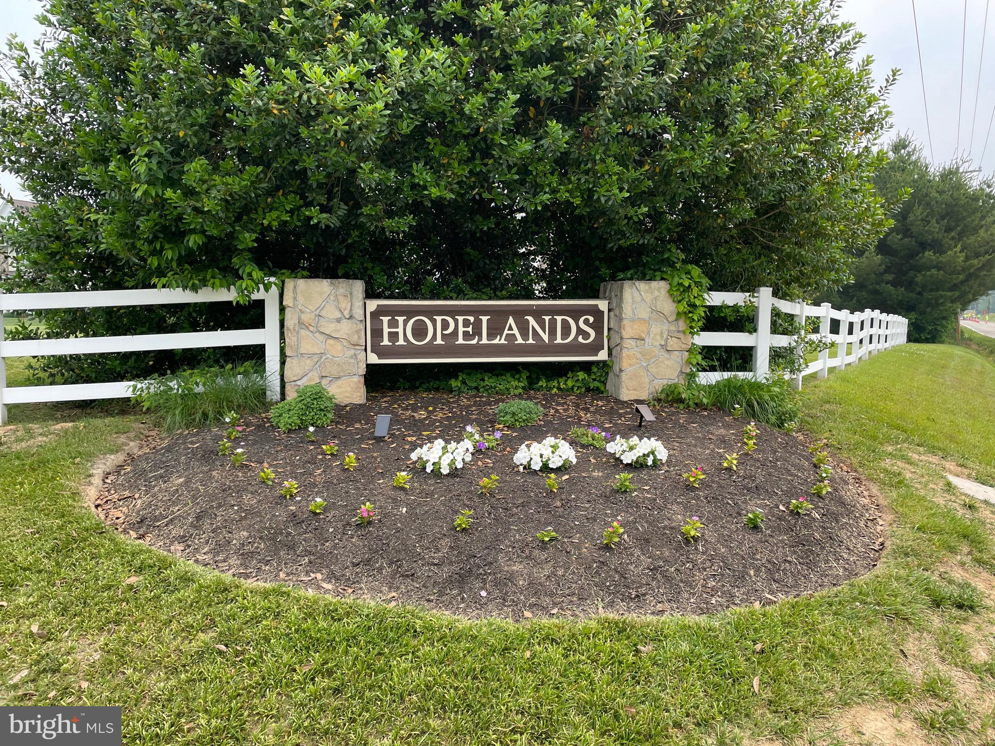 HOPELANDS - Residential