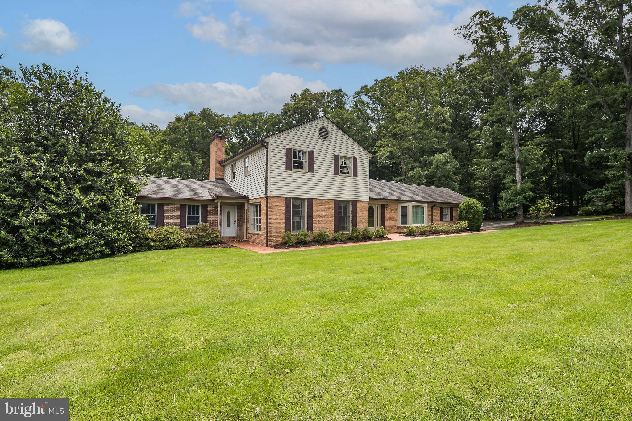 3809 RUSSELL ROAD