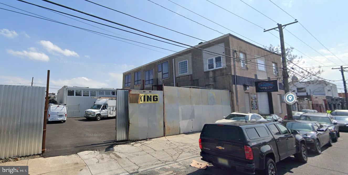 PORT RICHMOND - Commercial Lease
